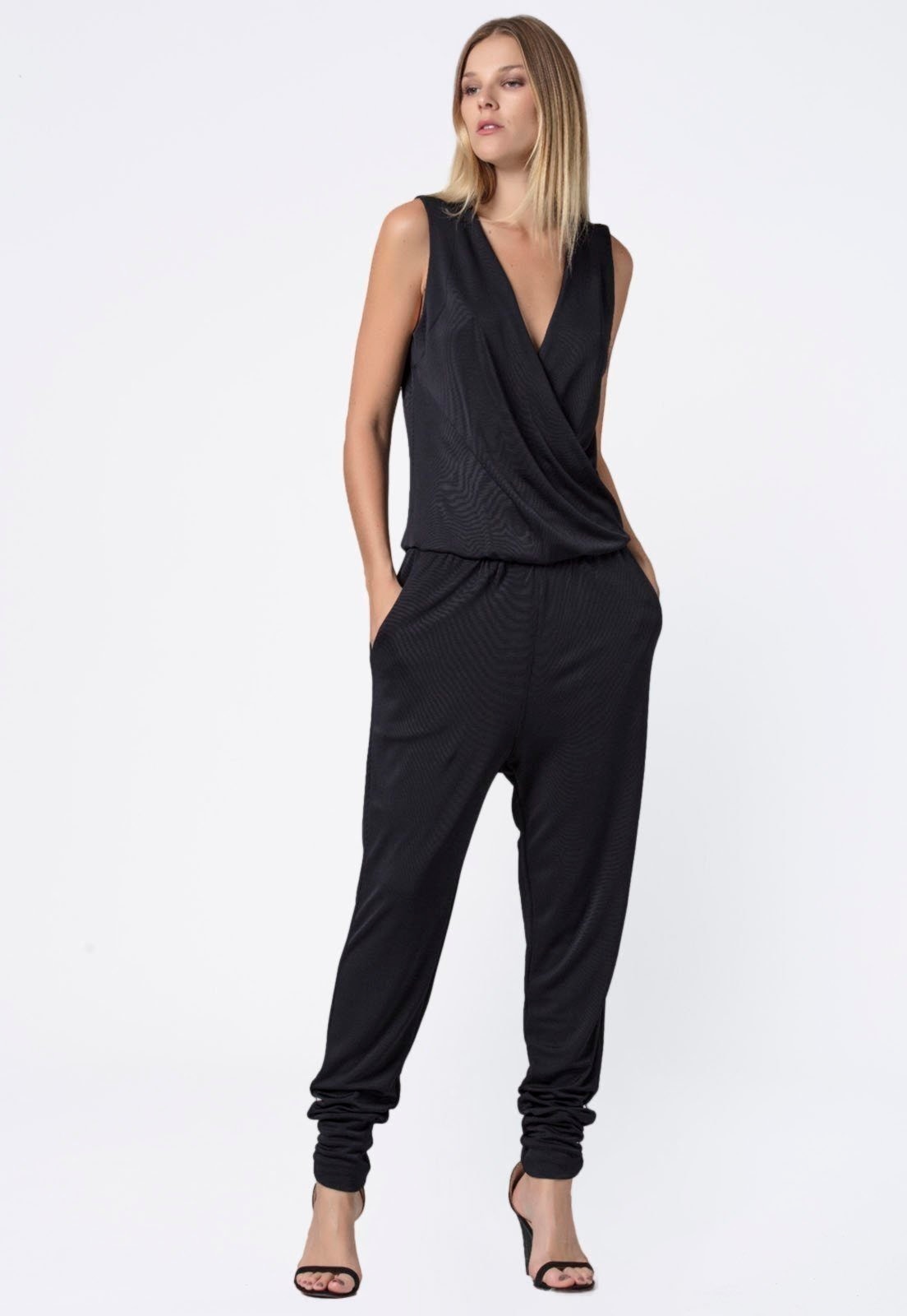 Imagem principal Macacão Cajueiro Amazonia Vital com Punho Malha Amazonia Vital preto