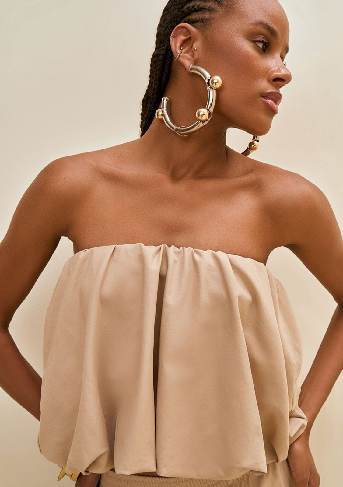 Imagem principal Saia Morena Rosa Evasê édia Curta Bege Morena Rosa bege rosa