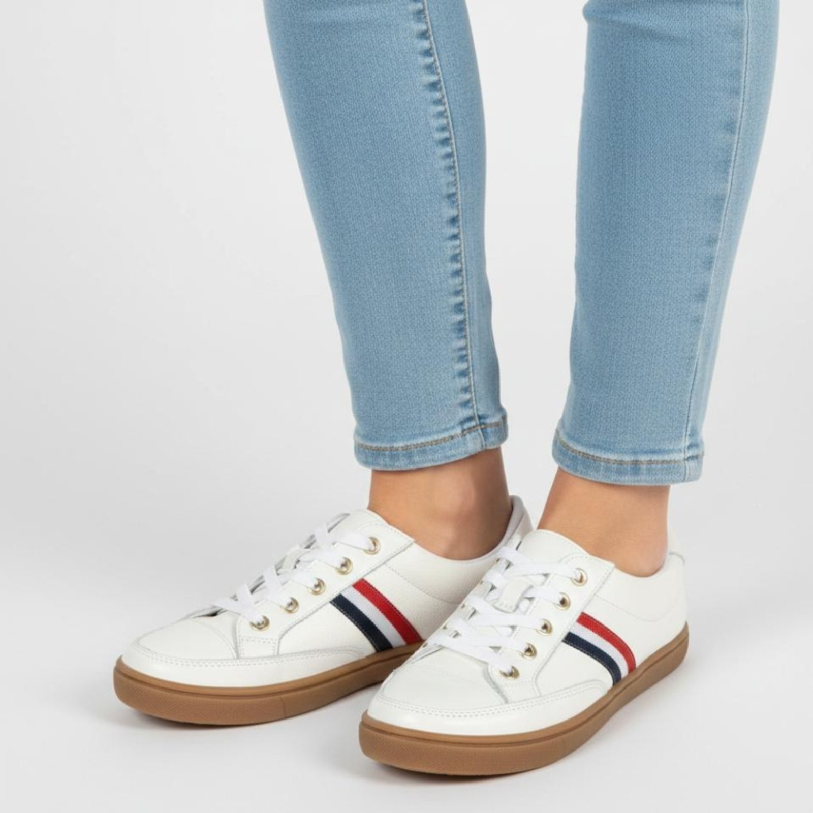 Imagem principal Tênis Rasteiro de Couro ROMEU E JULIETA SHOES branco