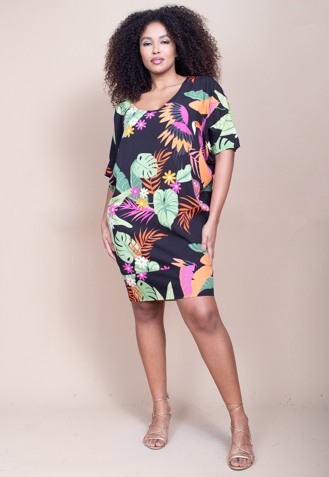 Imagem principal Vestido Cabanafree Curto Morcego Estampa Noite Botânica Cabanafree estampado/laranja/lilás/verde