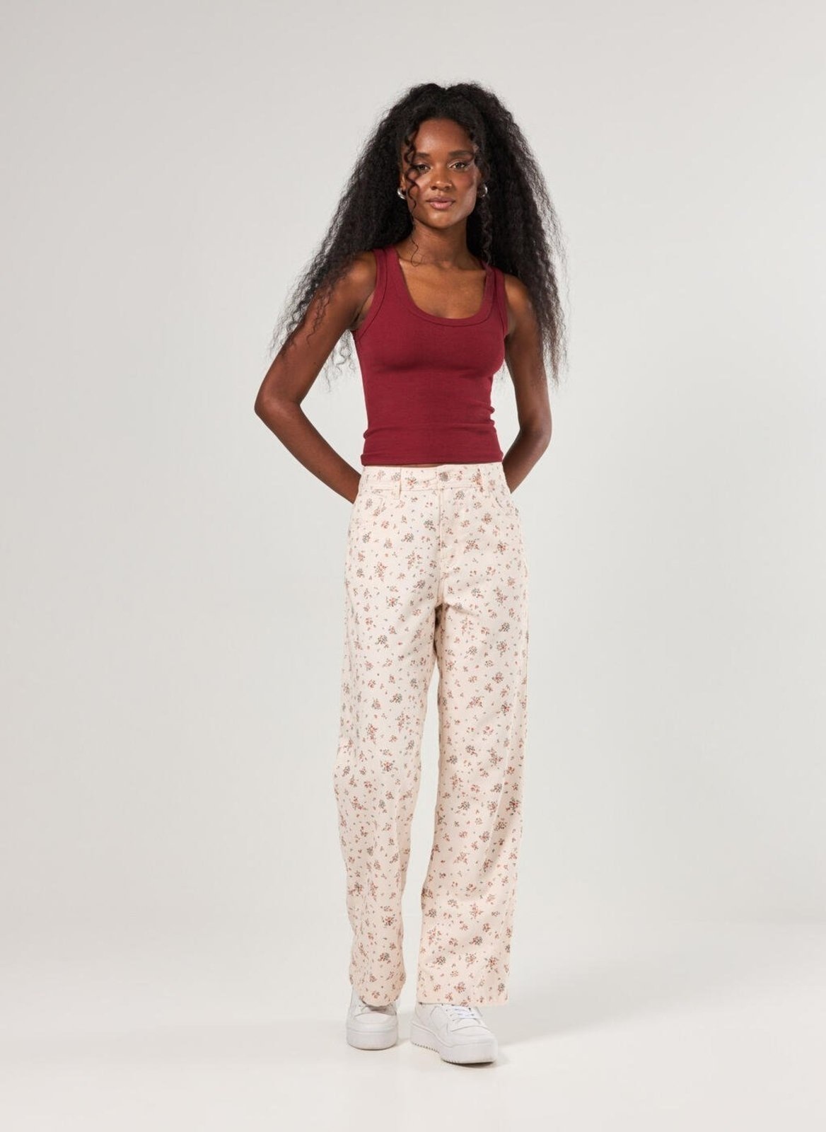 Imagem principal Calça Wide Leg Sarja Off Florzinhas Youcom white