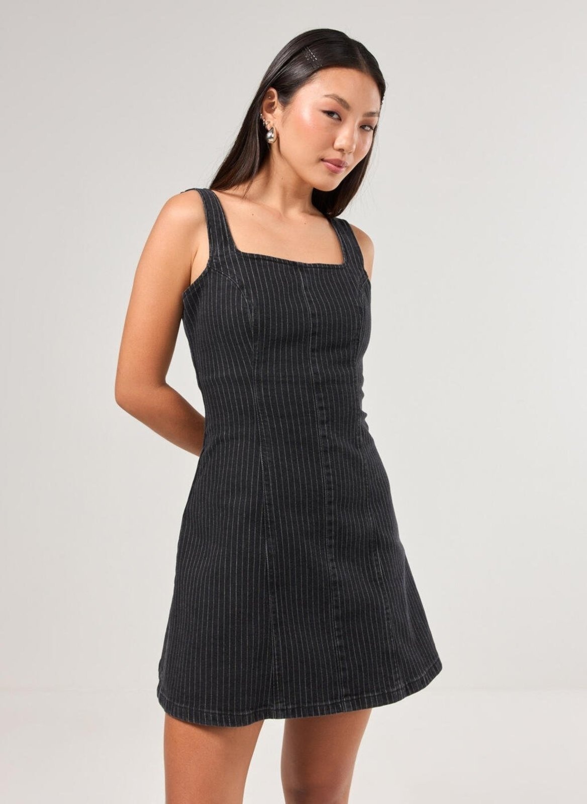 Imagem principal Vestido Jeans Preto Risca De Giz Youcom estampado