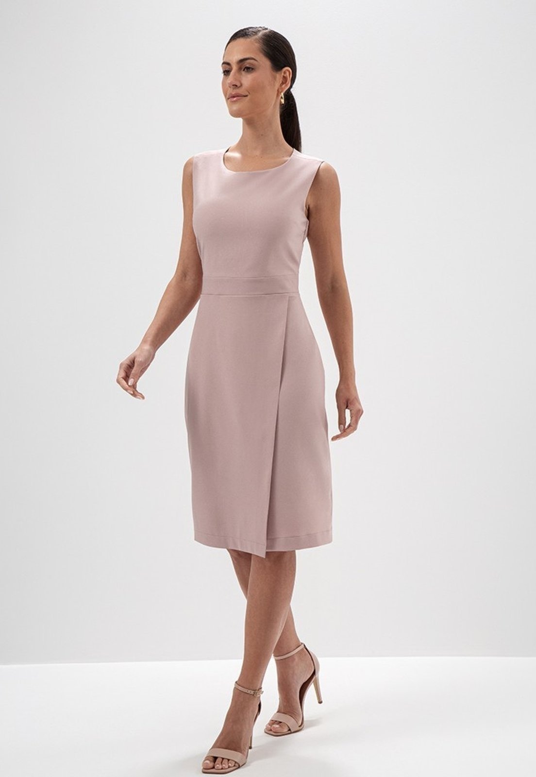 Imagem principal Vestido Tubinho sem Manga Clássico de Alfaiataria Rosê Ivone Principessa nude