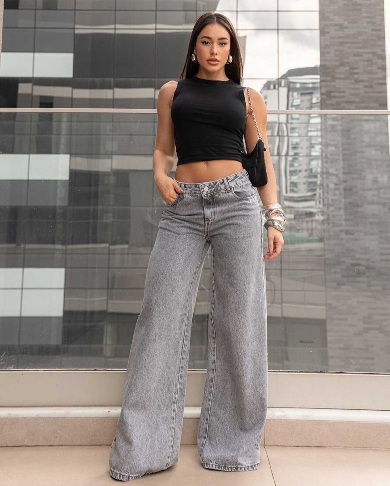 Imagem principal Calça Jeans Wide Leg Feminina Relaxed Cintura Baixa 29909 Consciência cinza