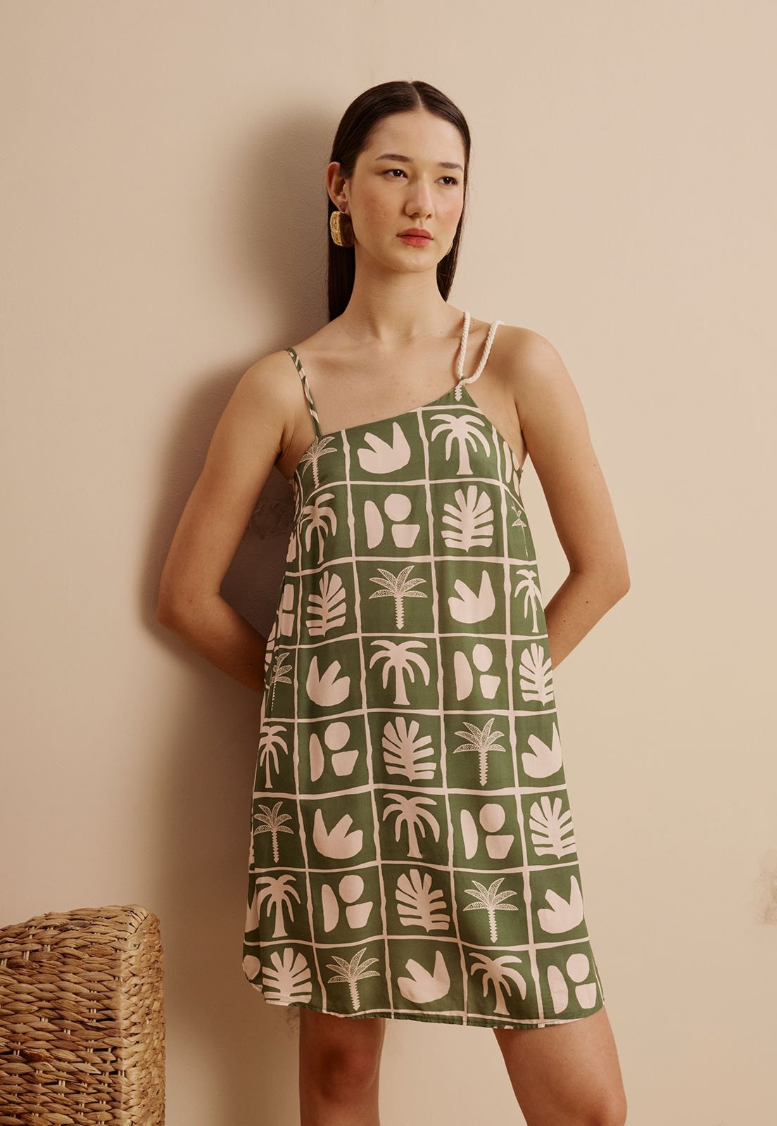 Imagem principal Vestido Curto Alça Corda Estampado Ybyra CaCay marrom