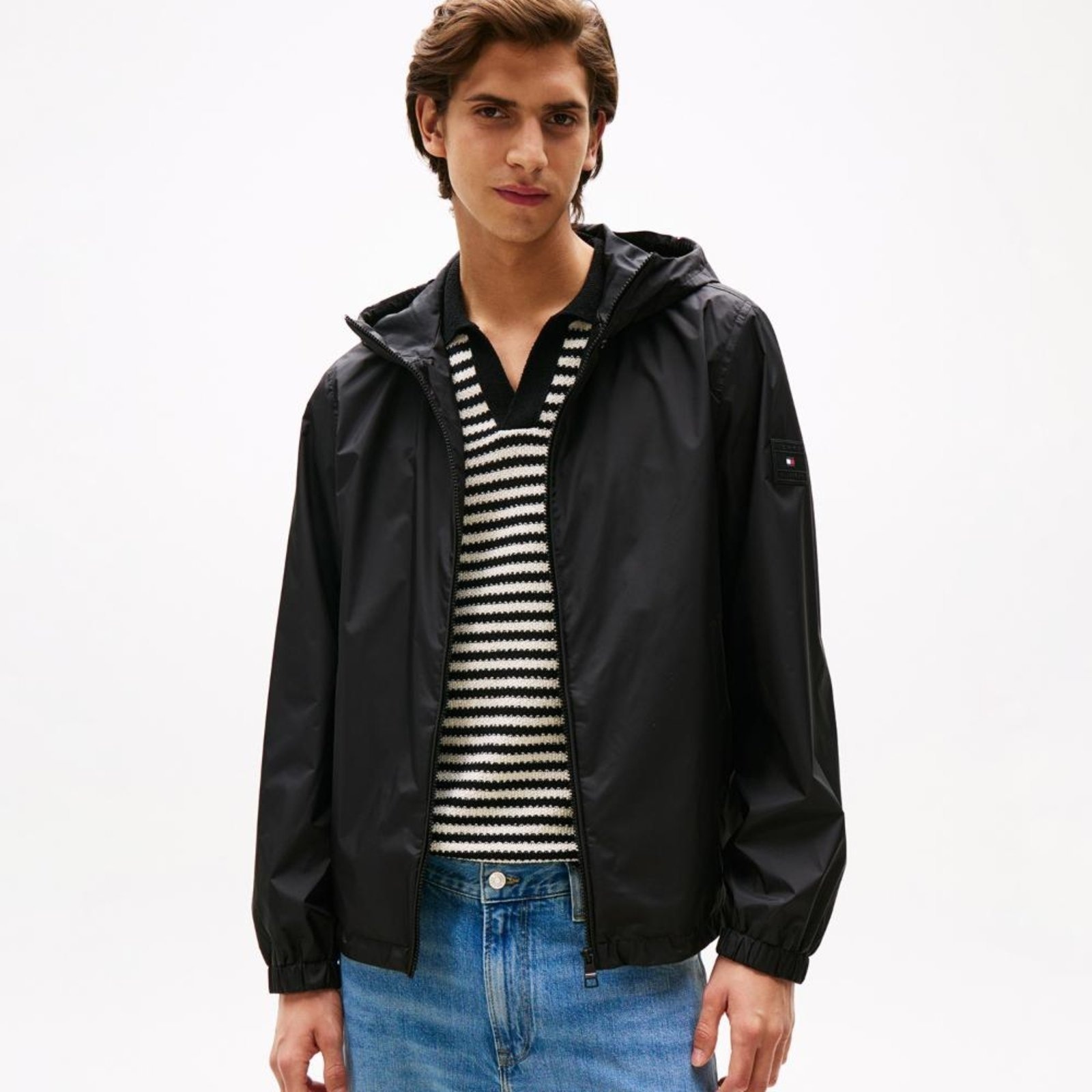 Imagem principal Jaqueta Ripstop Com Capuz - G Tommy Hilfiger preto