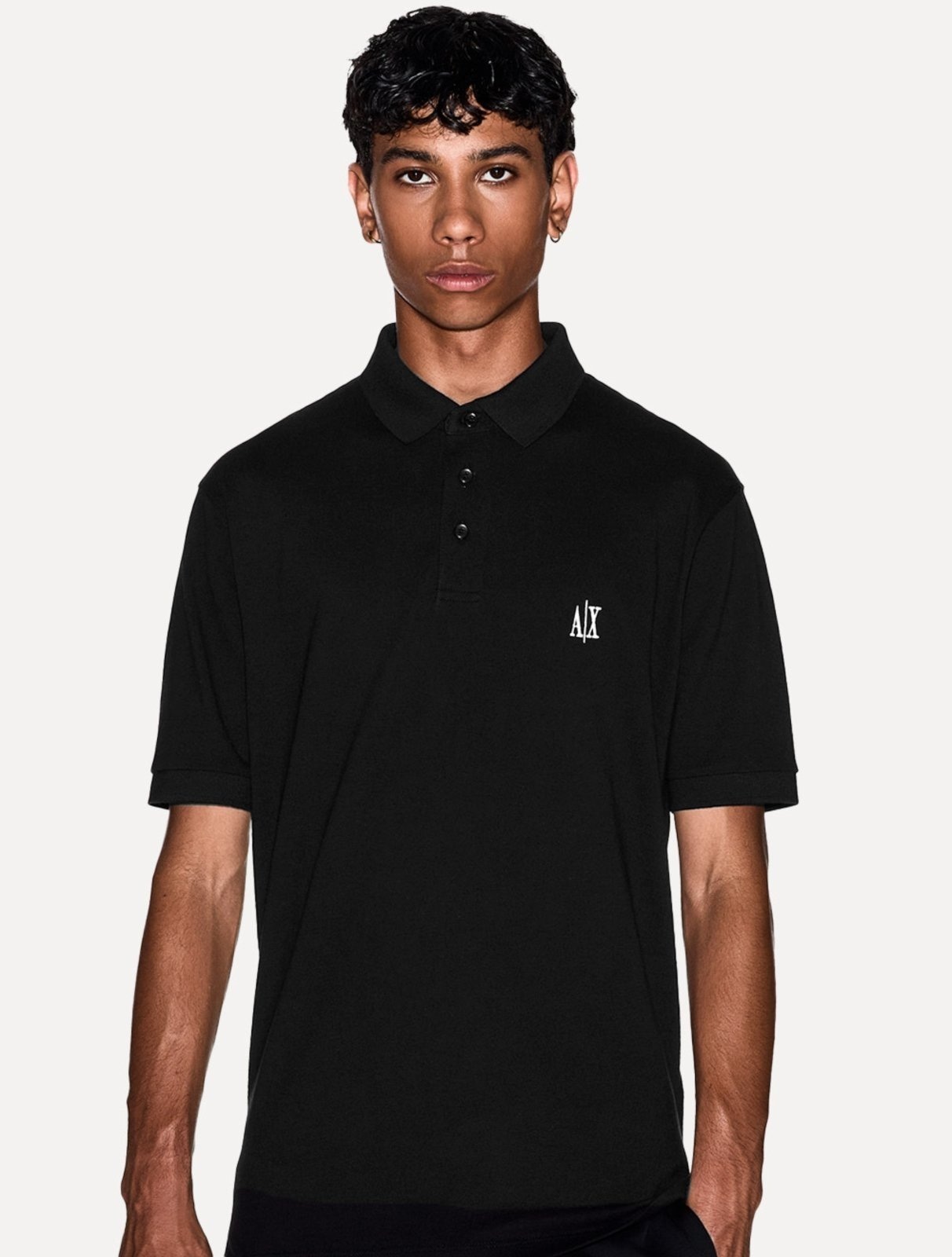 Imagem principal Polo Armani Exchange Masculina Regular Fit Logo Icon AX Preta Armani Exchange preto