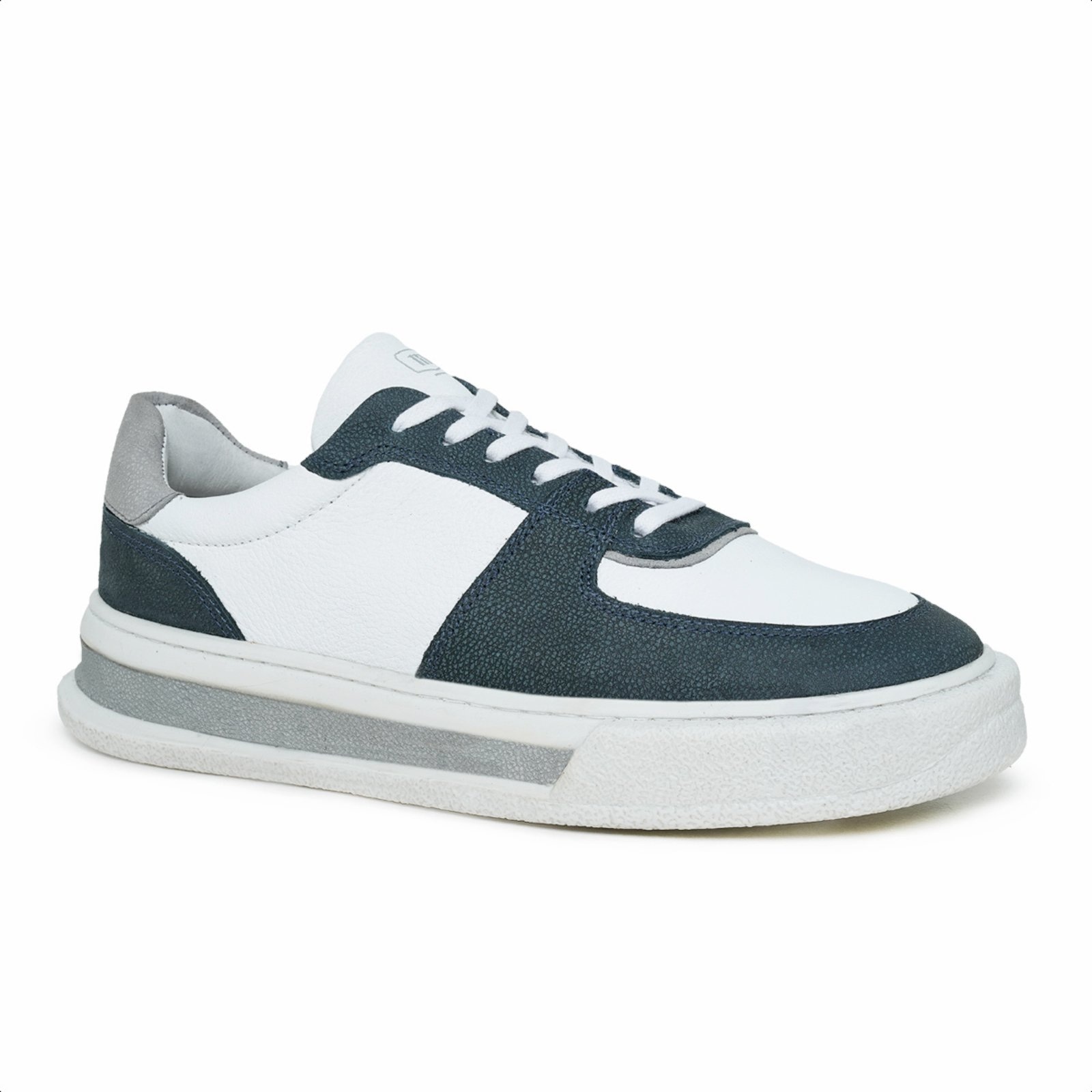 Imagem principal Tênis Casual em Couro Branco e Azul Malbork com sola de Borracha 30301BC Malbork branco azul