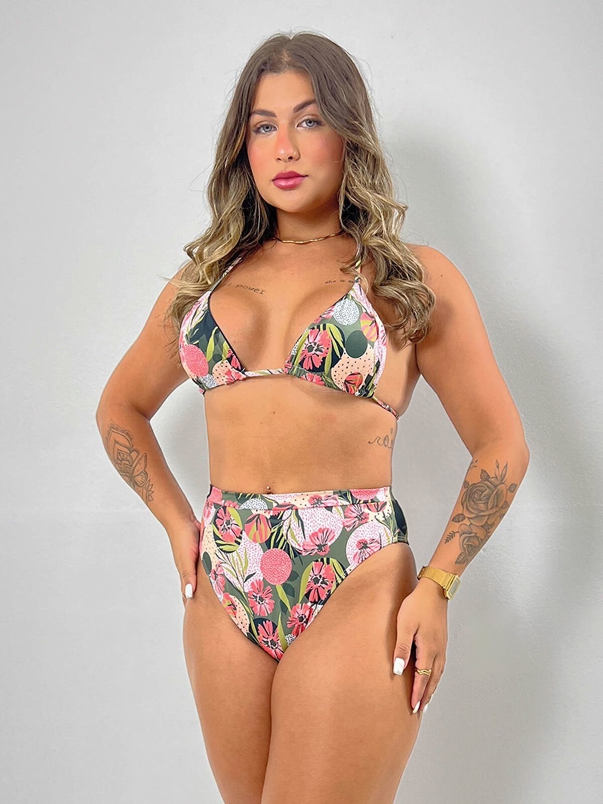 Imagem principal Biquini Cortininha Hot Pants Proteção Uv 50+ Vicbela Rosa Vicbela estampado/multicolorido/rosa rosa