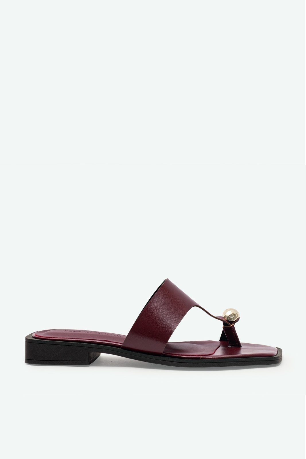 Imagem principal Flat Halle Suzana Santos bordô