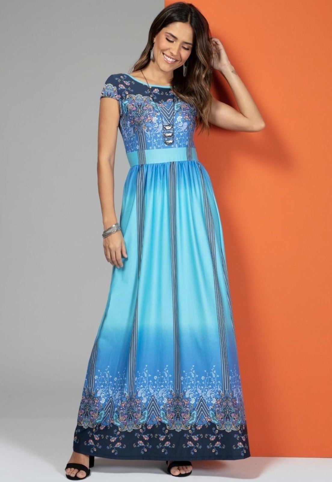 Imagem principal Vestido Longo Com Manguinhas Quintess azul