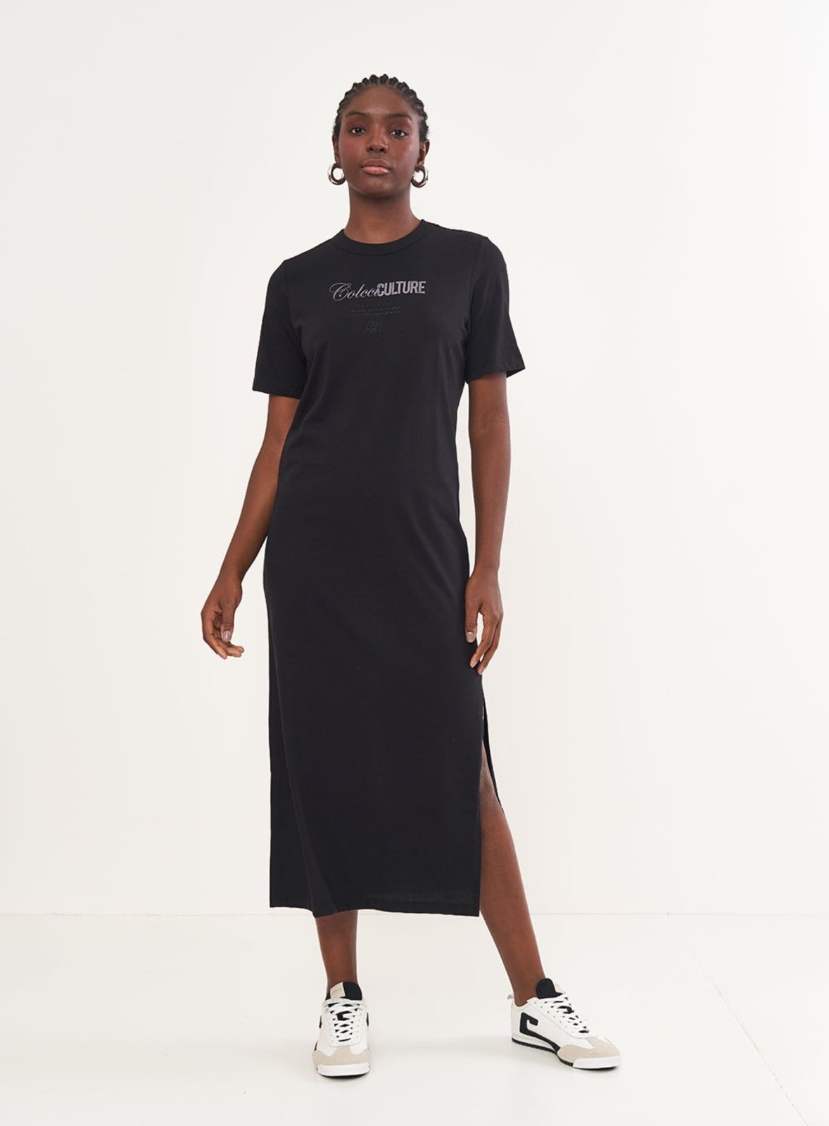 Imagem principal Vestido T-shirt Midi Com Estampa Frontal Colcci Colcci preto