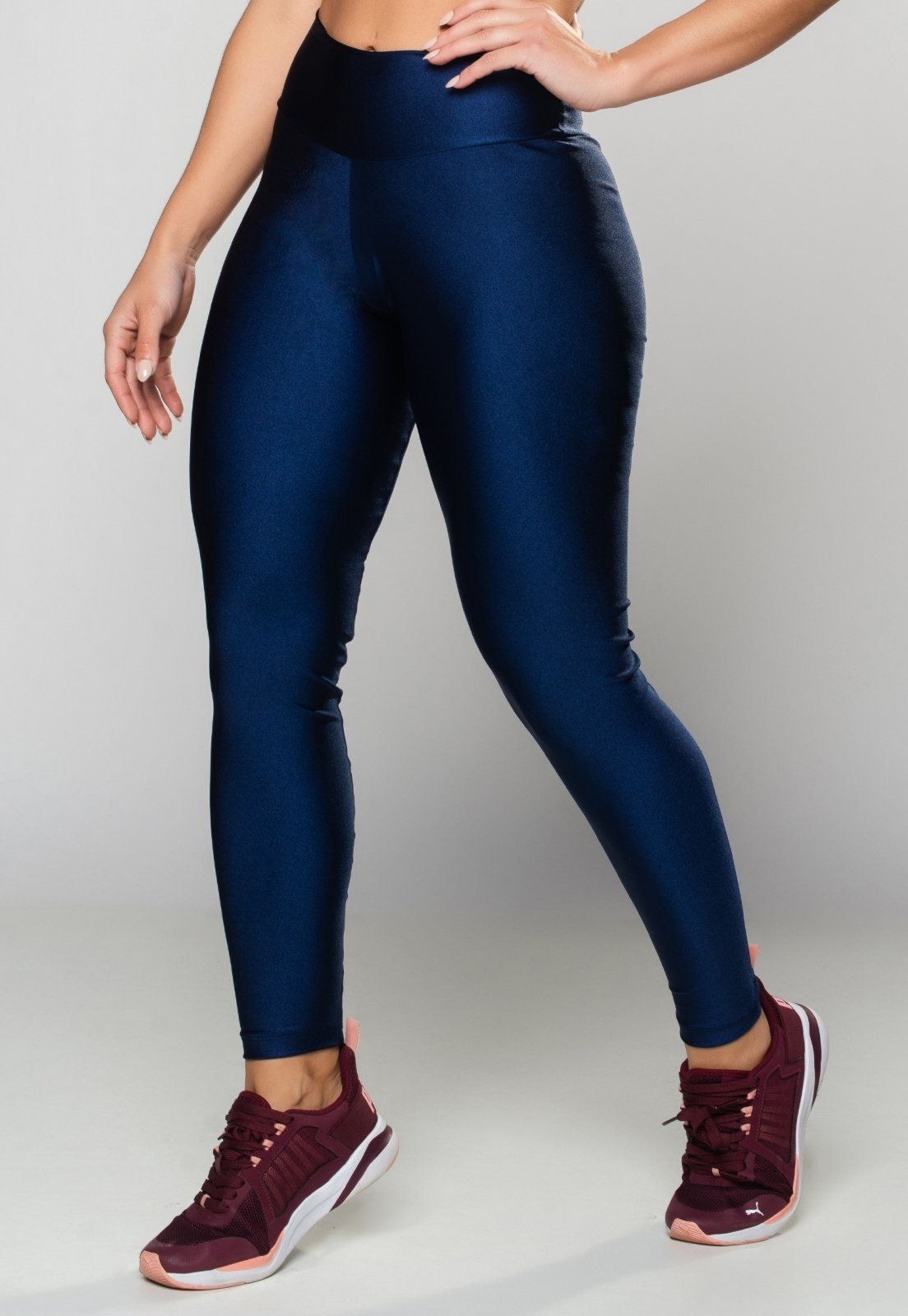 Imagem principal Calça MVB Modas Empina Bumbum Cintura Alta Poliamida Brilhosa Mvb Modas azul/azul marinho azul