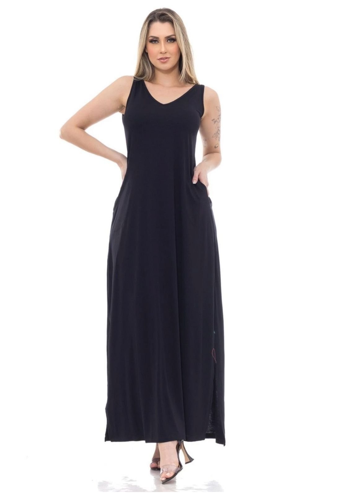 Imagem principal Vestido Regatão Longo De Viscolycra Premium Com Detalhes Laterais na Barra e Bolsos Docce Mulher preto