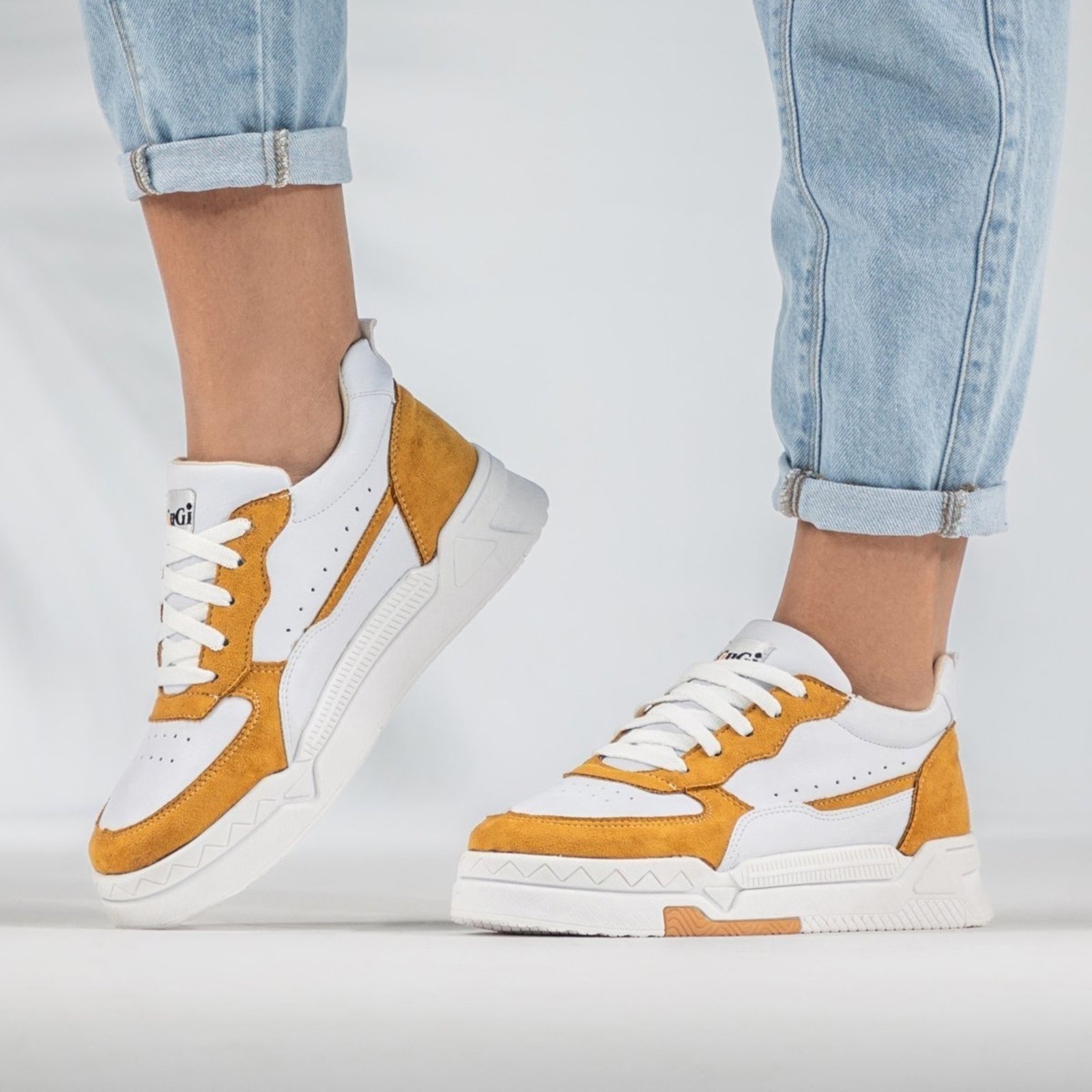 Imagem principal Tênis Sneaker Jade Casual GuGi Com Detalhes Em Camurça 623-GG Mostarda Gugi amarelo