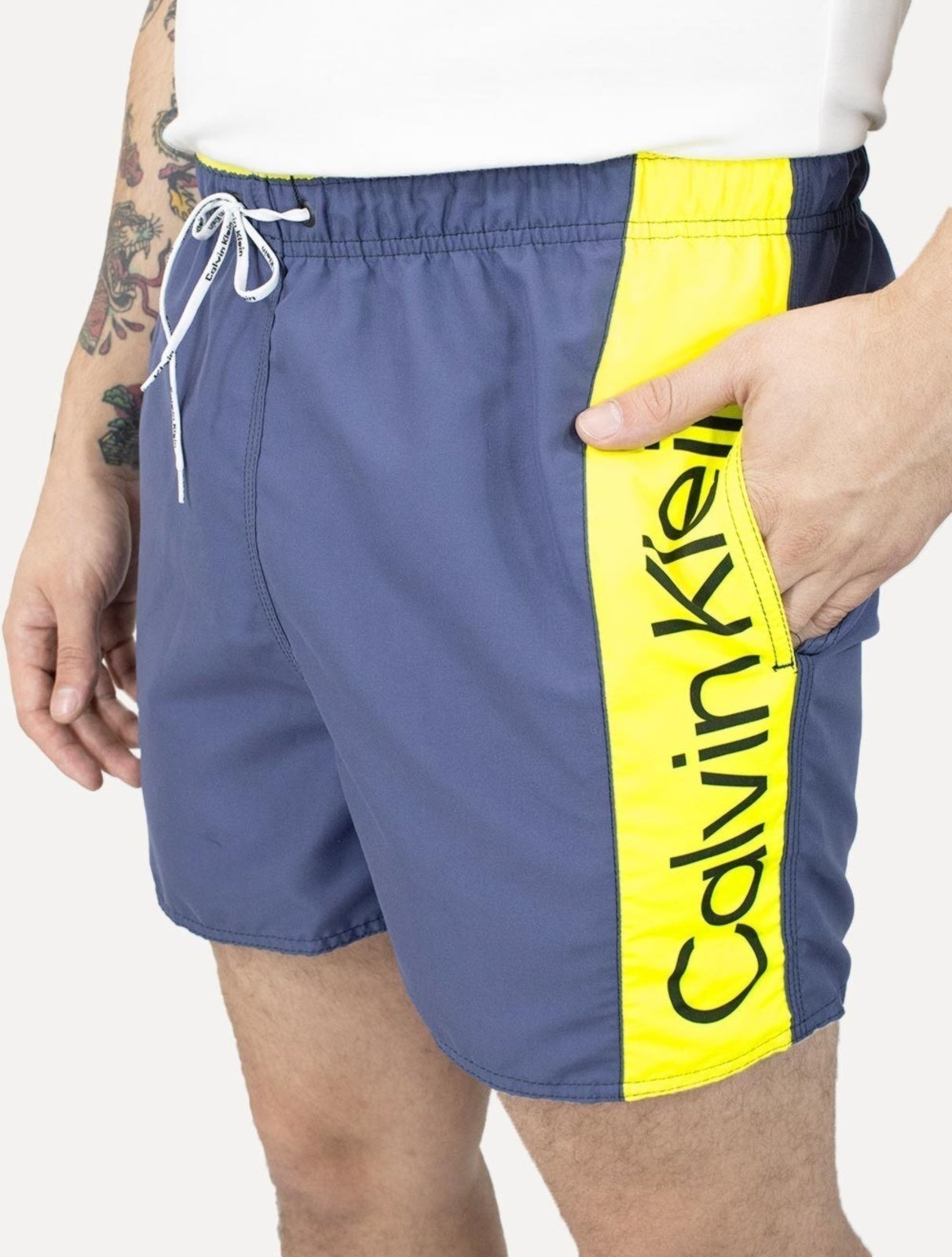 Imagem principal Short Calvin Klein Swimwear D Água Yellow Vertical Azul Escuro Calvin Klein azul yellow