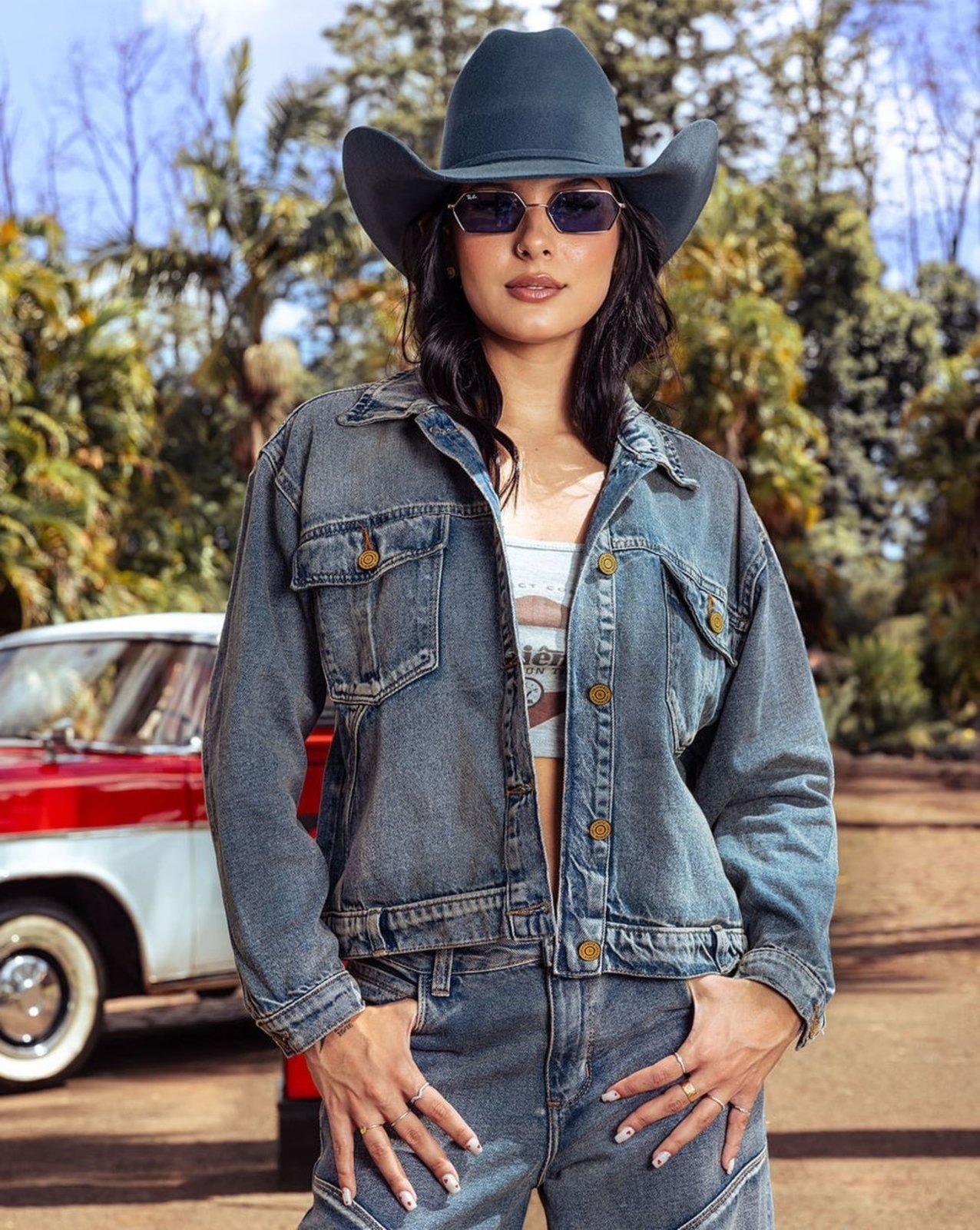 Imagem principal Jaqueta Over Feminina com Cinto Embutido 24600 Sujinha Consciência jeans