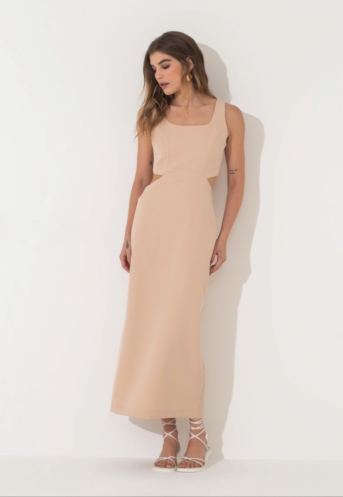 Imagem principal Vestido Alfaiataria Traymon Midi Claro Traymon bege