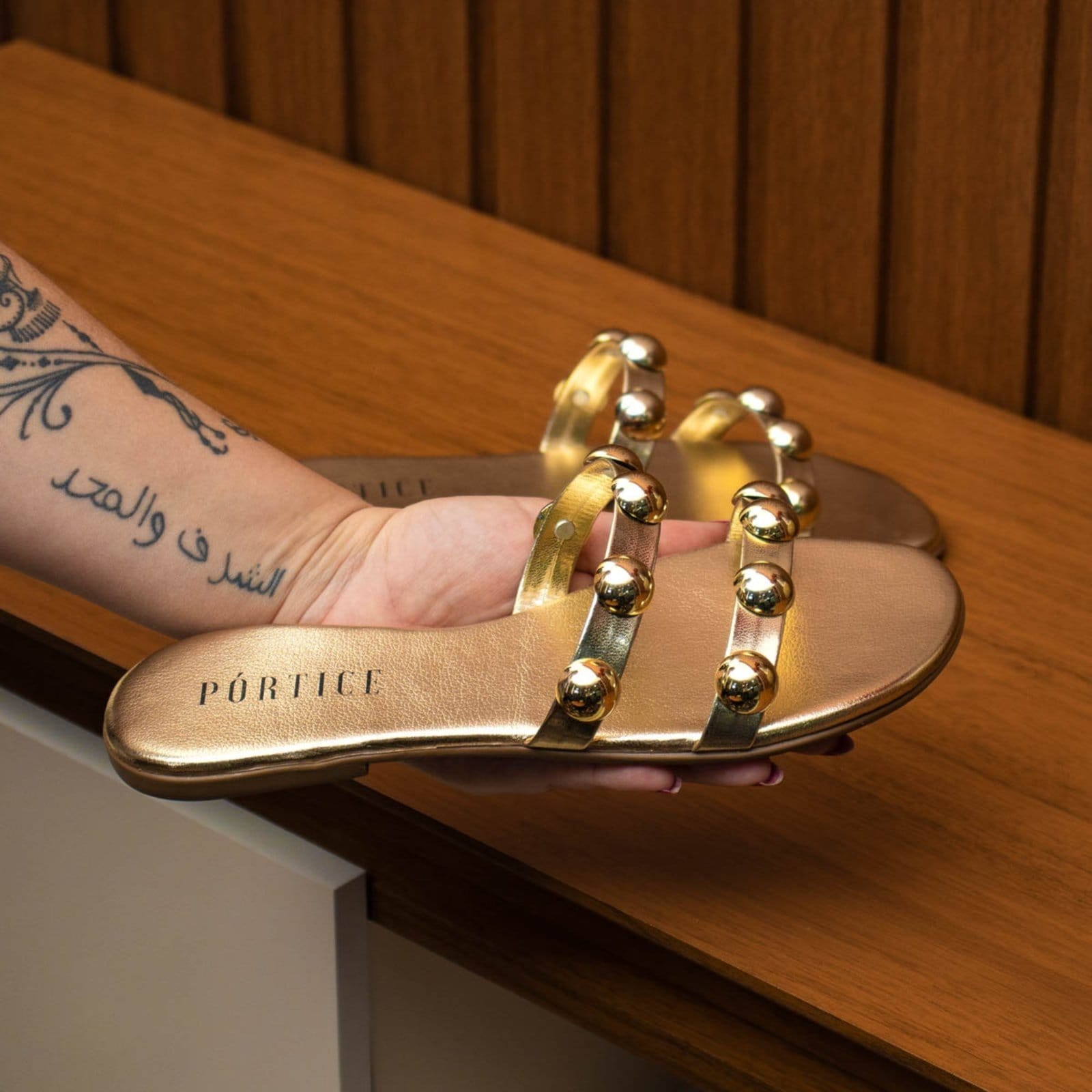 Sandália Feminina Rasteira Flatform Papete Metal Enfeite Brilho