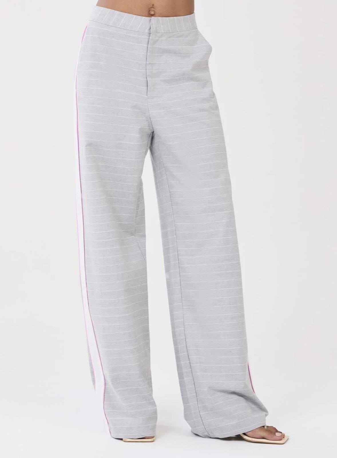 Imagem principal Calça Reta Wide Leg Listrada Colcci CLC Mescla Colcci CLC cinza