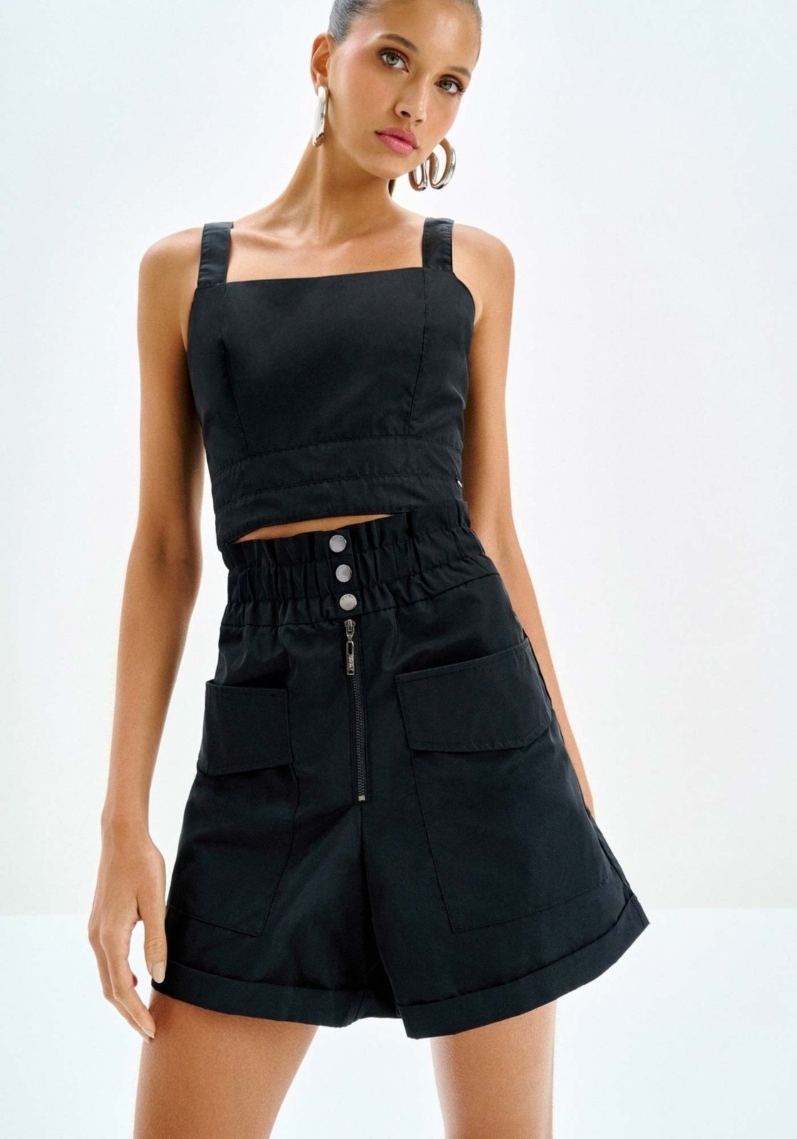 Imagem principal Shorts Cintura Alta com Elástico Cós Lez a Lez poás