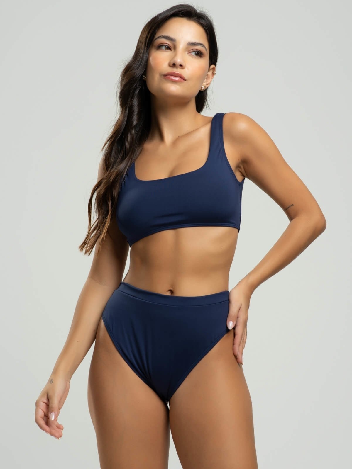 Imagem principal Biquini Regata Calcinha Hot Pants Bojo Removivel Proteção Uv 50+ Vicbela Marinho Vicbela azul/azul marinho azul