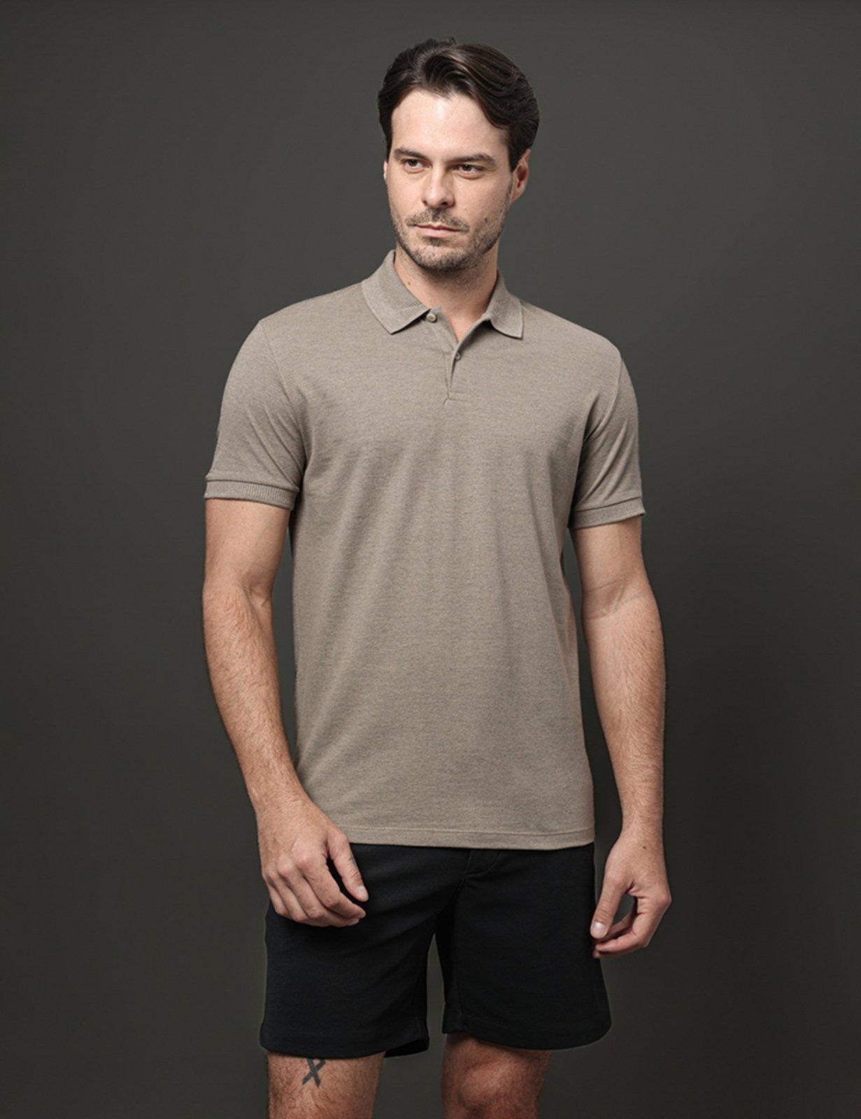 Imagem principal Polo Masculina Regular Piquet Calvin Klein - Caqui Medio Calvin Klein Jeans cáqui caqui
