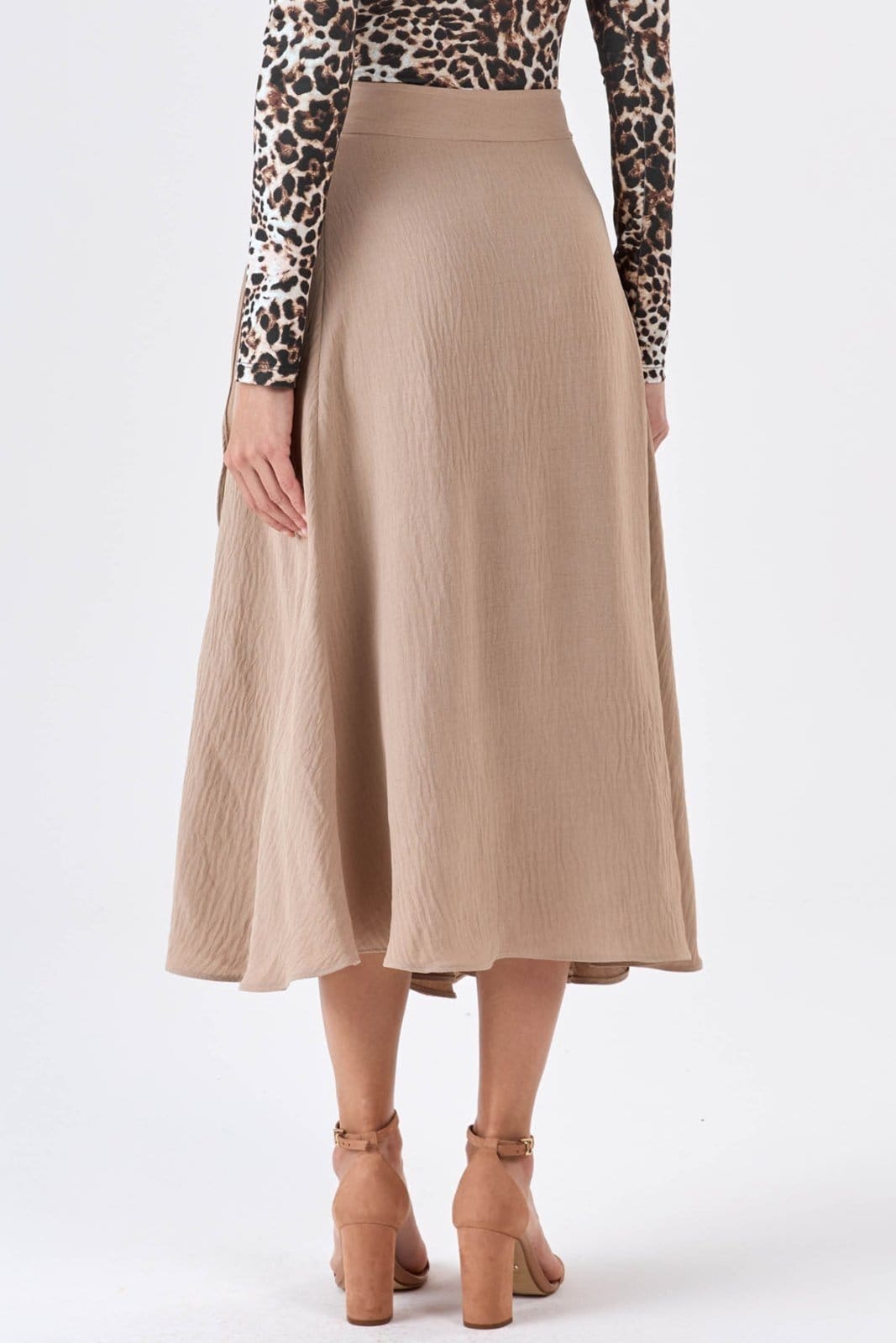 Saia Midi PKS Pareô