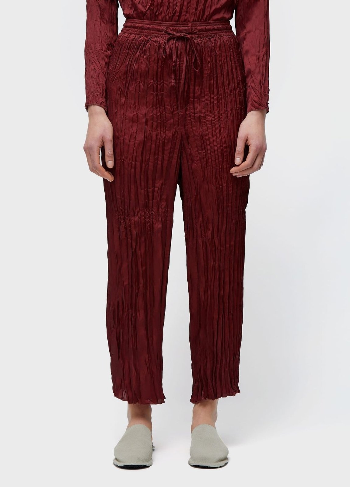 Imagem principal Calça reta wrinkled satin double face Osklen vinho