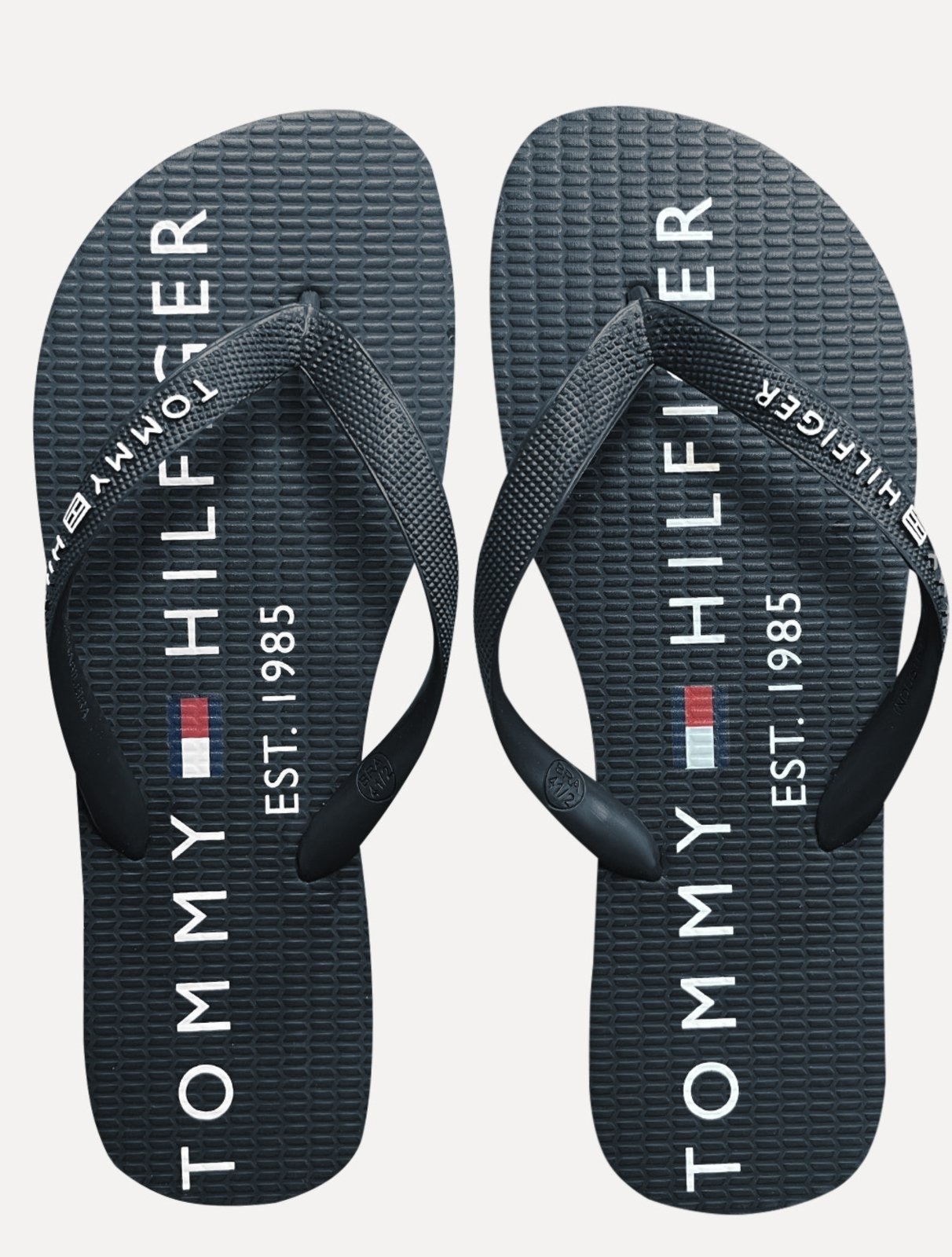 Imagem principal Chinelo Tommy Hilfiger Masculino Rubber Texture Strip Simon 34R Marinho Tommy Hilfiger vermelho