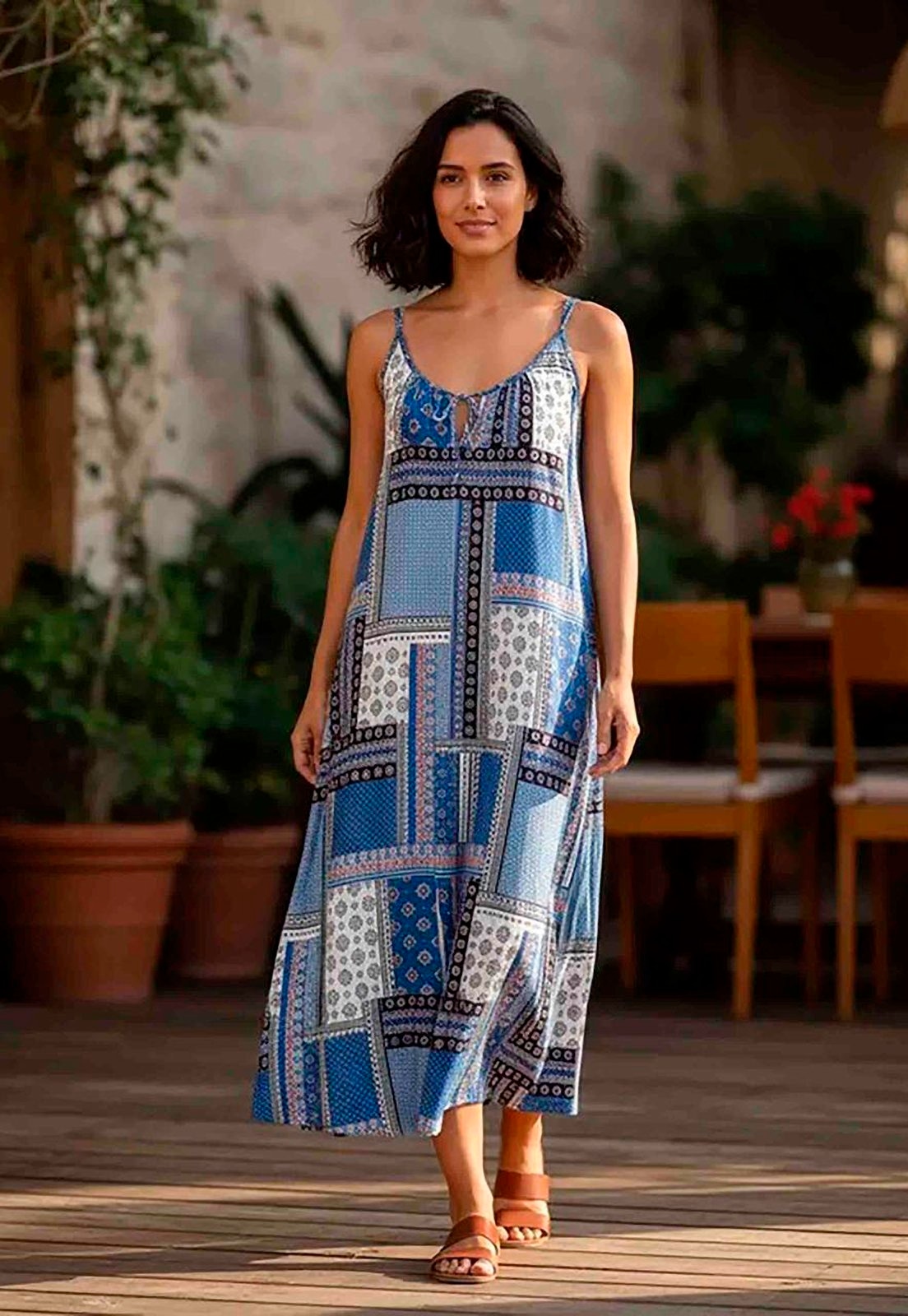 Imagem principal Vestido Amazonia Vital Longo Caçuá Viscose Alça Fina Estampa Blue Baby Amazonia Vital estampado blue