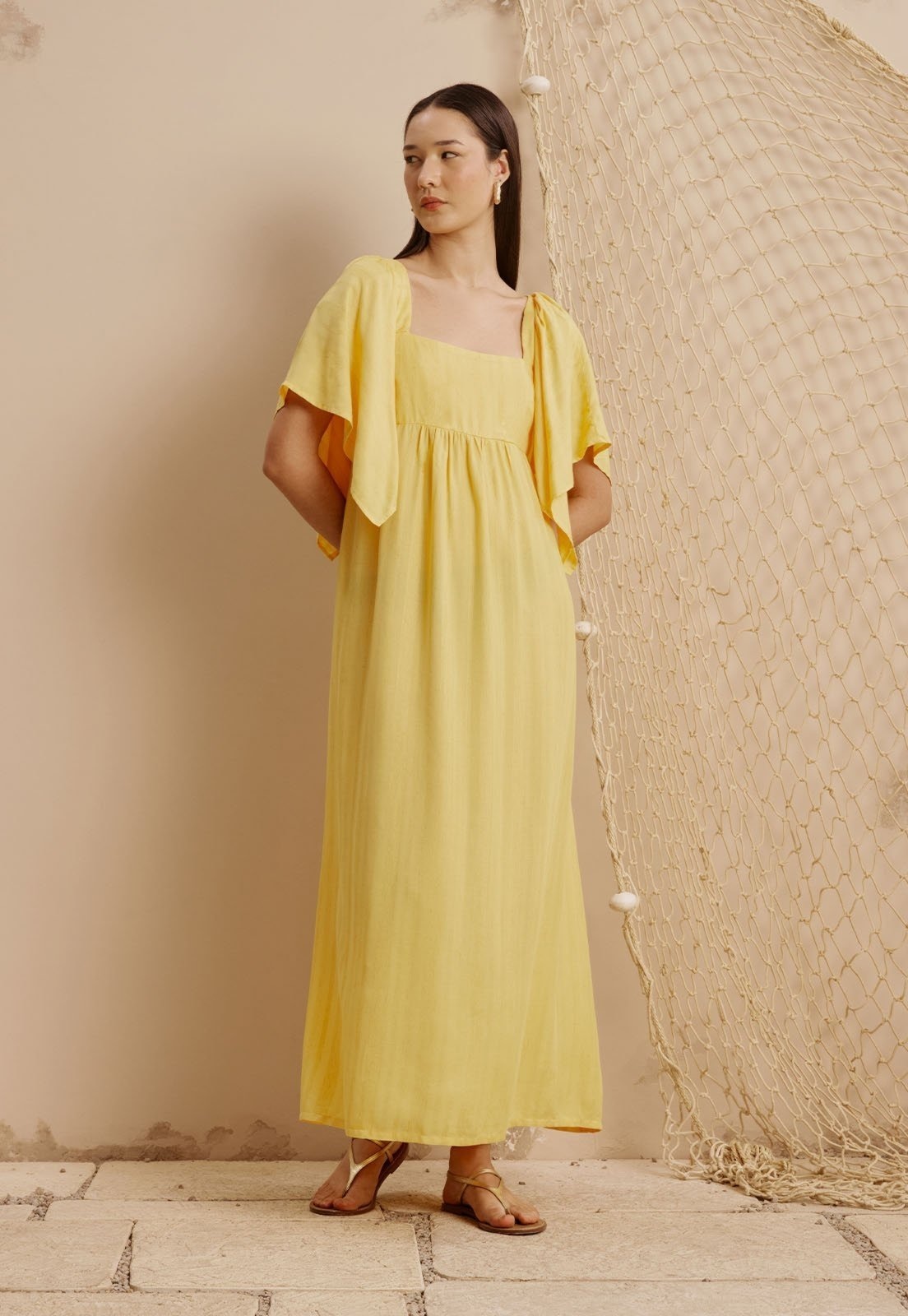 Imagem principal Vestido Longo Manga Lenço Liso CaCay amarelo