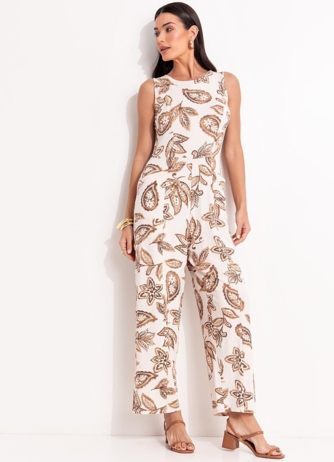 Imagem principal Macacão Em Malha De Viscose Floral Paisley Quintess bege