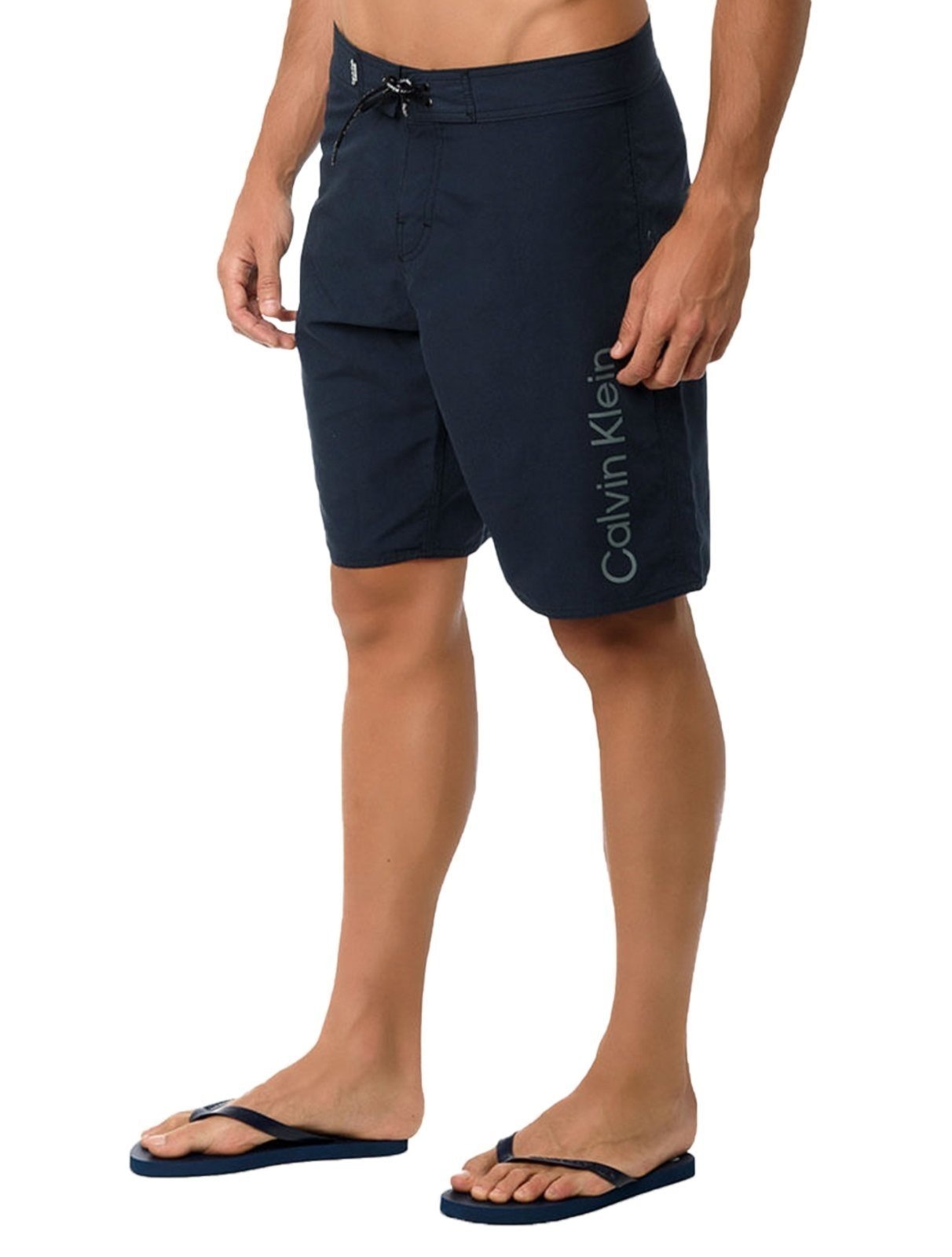 Imagem principal Bermuda Calvin Klein Swimwear Masculina D Água Vertical Logo Calvin Klein azul marinho