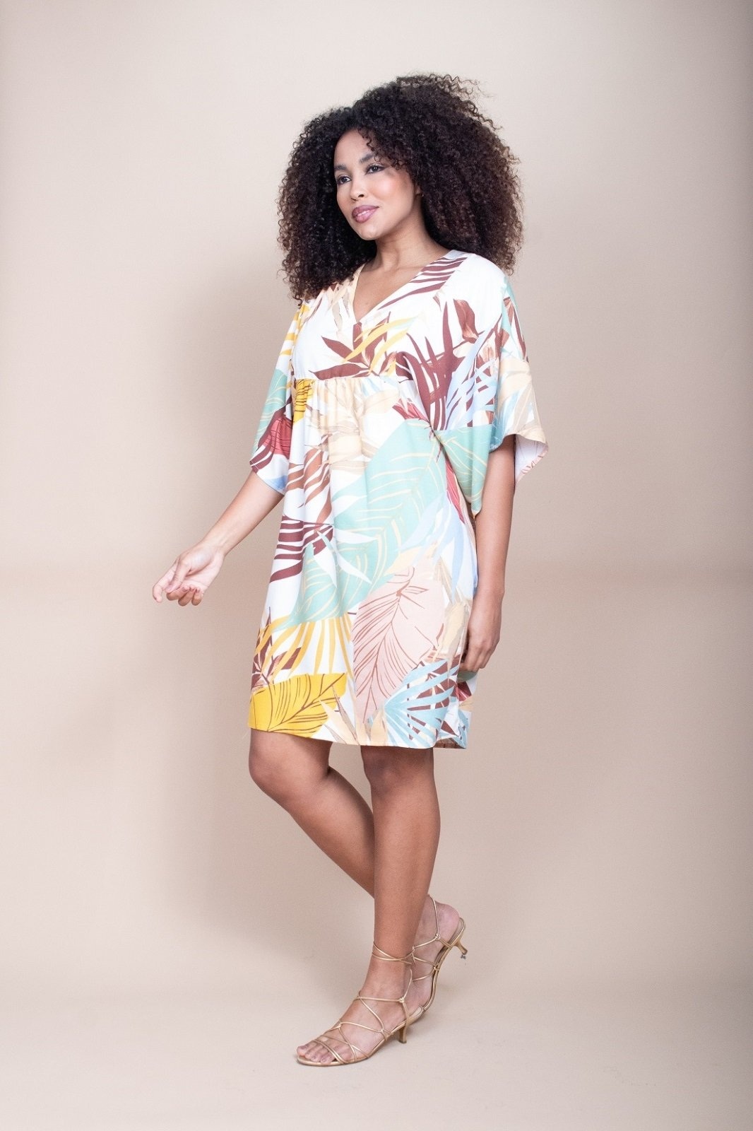 Imagem principal Vestido Curto Cabana Free Pequi Aurora Suave Cabanafree amarelo/bege/estampado