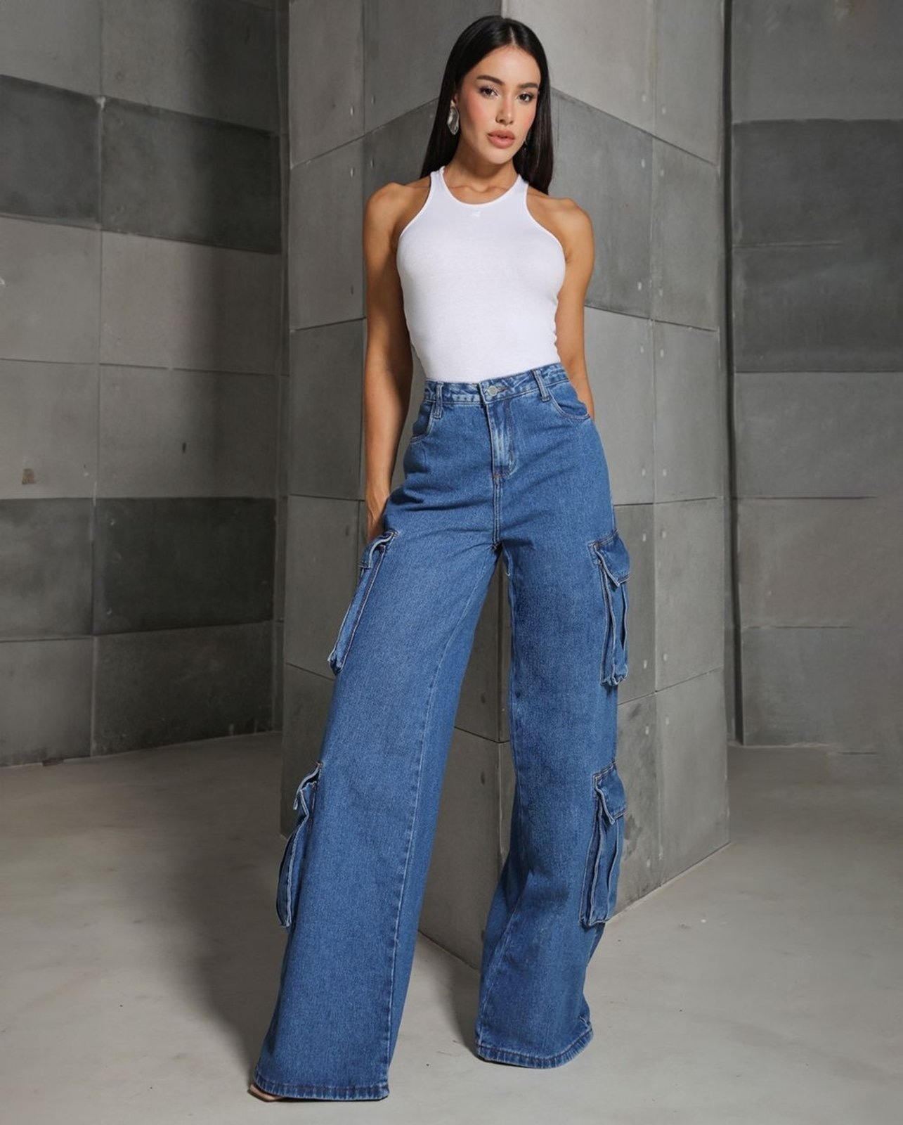 Imagem principal Calça Wide Leg Feminina Relaxed Cargo 24920 Sky Médio Consciência jeans