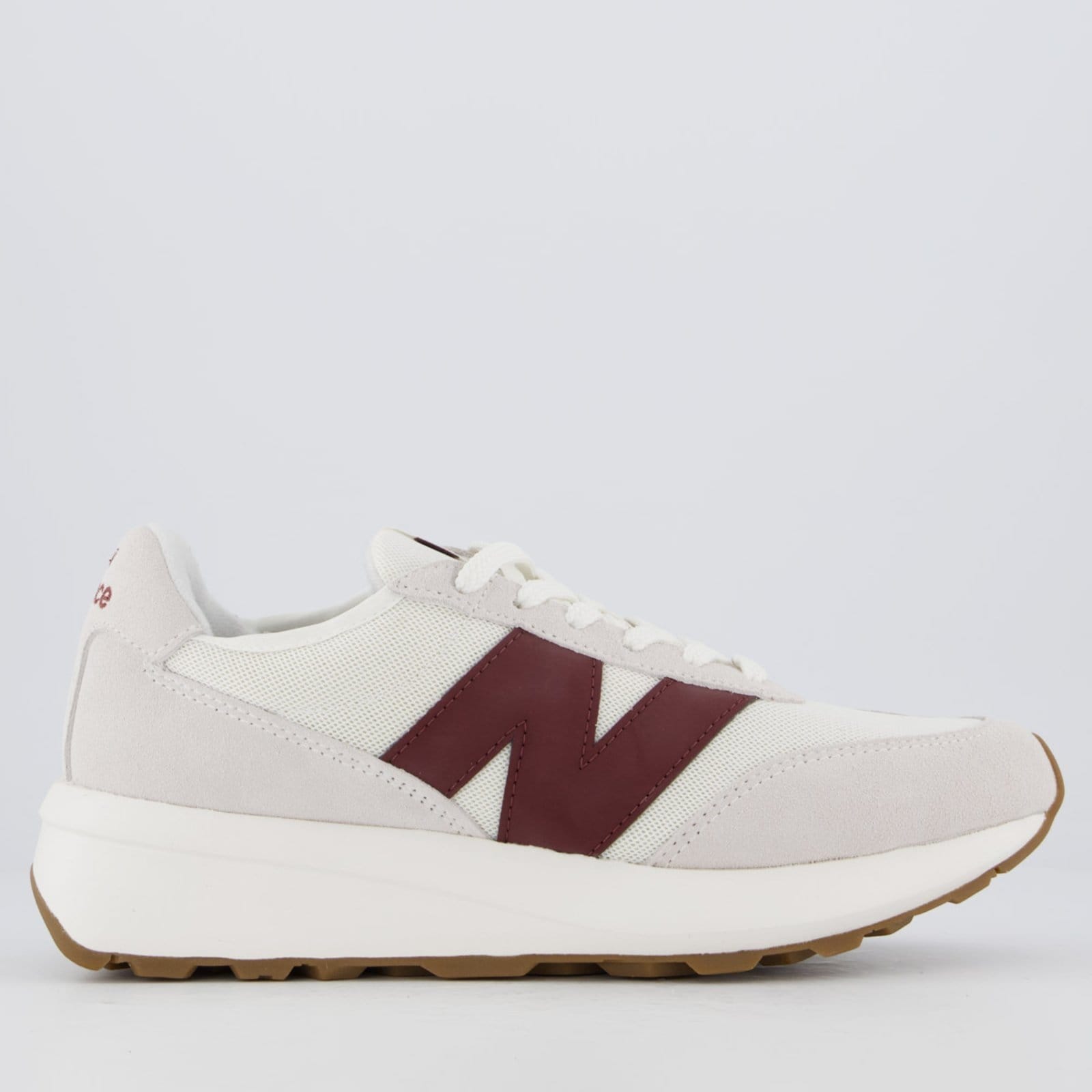 Tênis New Balance 370 V1 e Vermelho