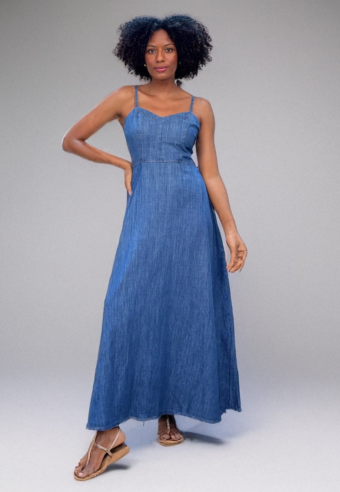 Imagem principal Vestido Cabanafree jeans longo com alça Cabanafree azul