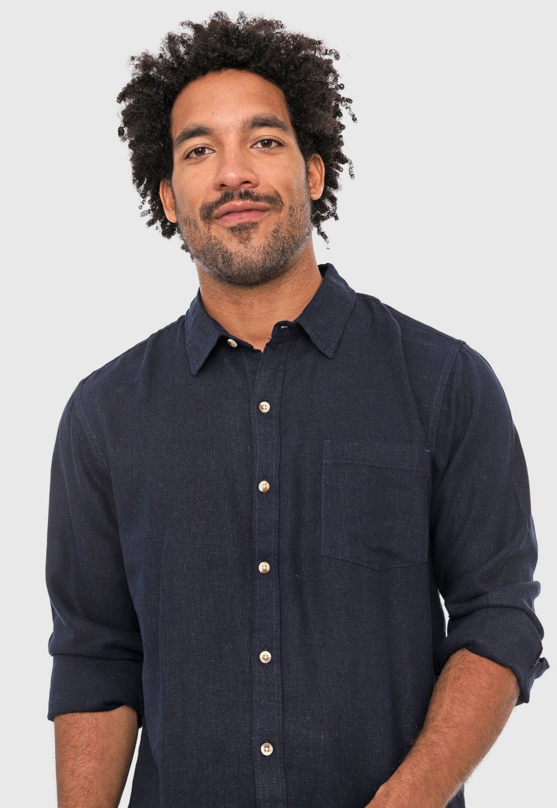 Imagem principal Camisa Linho Hering Reta Lisa Azul-Marinho Hering azul marinho