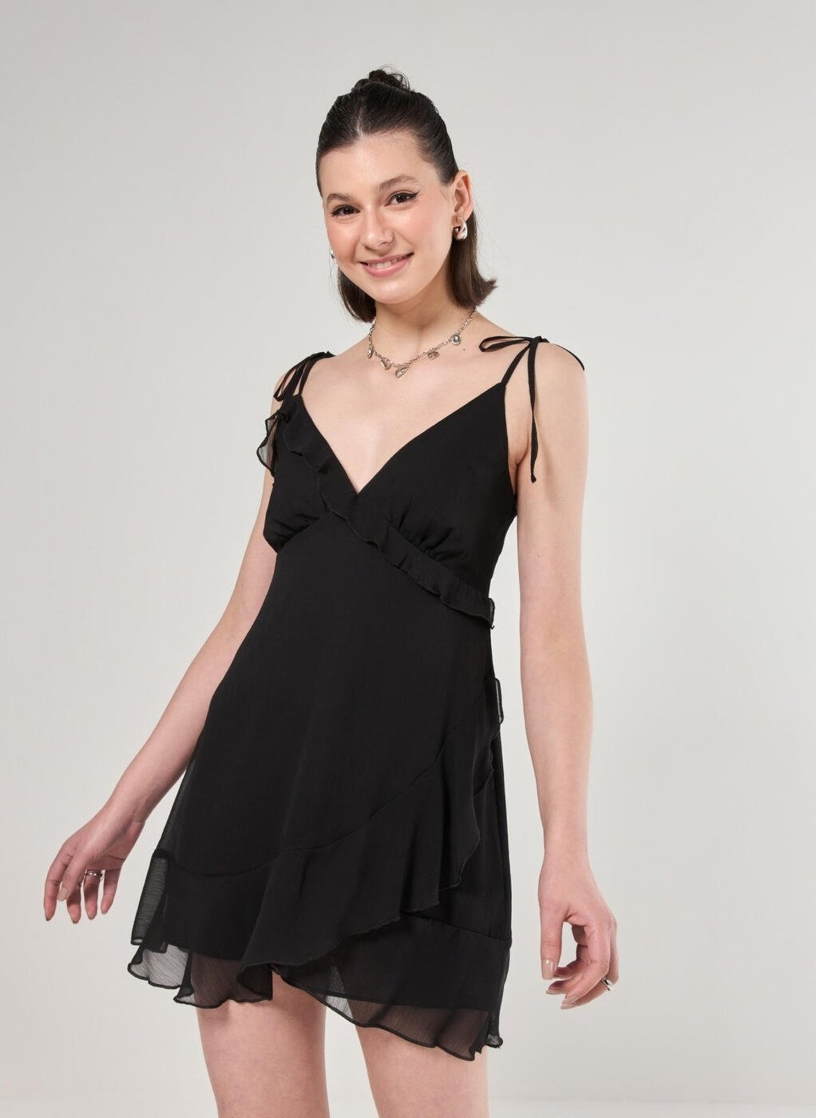 Imagem principal Vestido Chiffon Com Babados Youcom preto