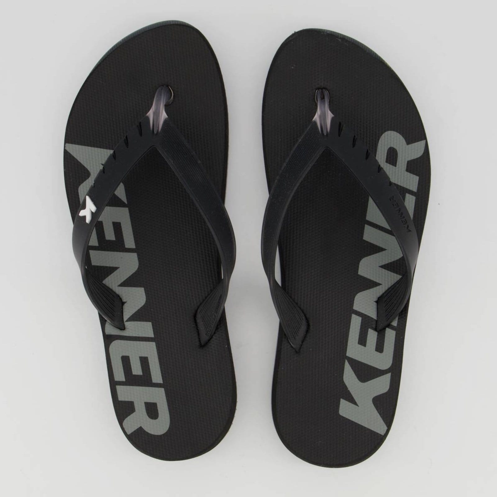 Chinelo Kenner RED Preto e Cinza