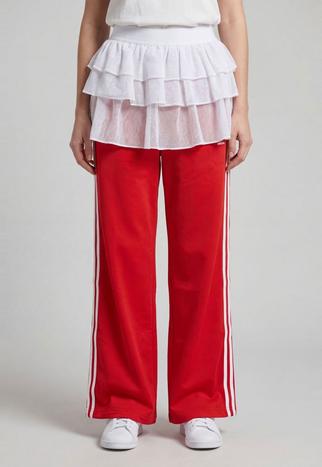 Imagem principal Calça Feminina adidas Originals FB Vermelha adidas Originals vermelho