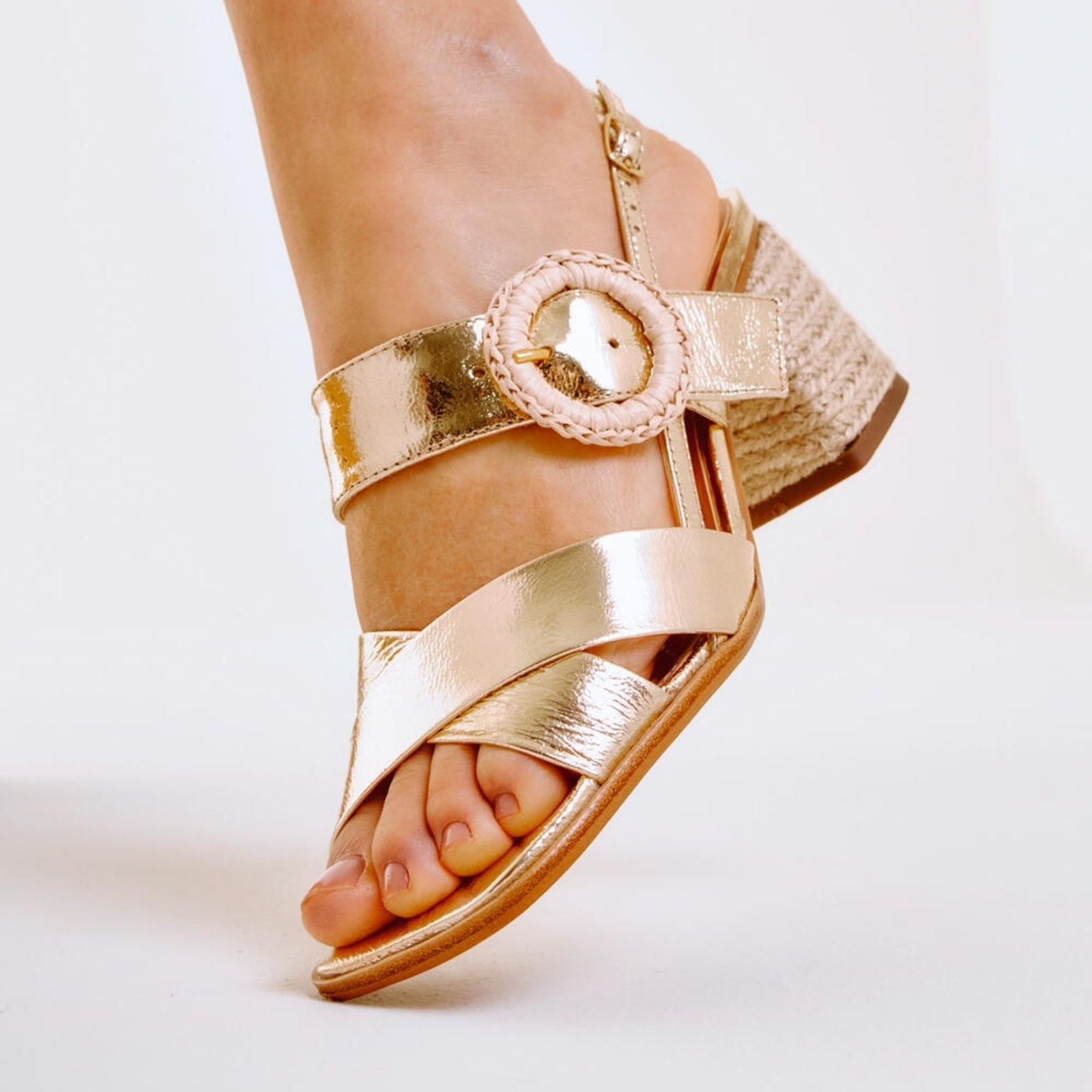 Imagem principal Sandália Couro Ouro Light Salto Bloco Cecconello 2851001-3 Cecconello dourado