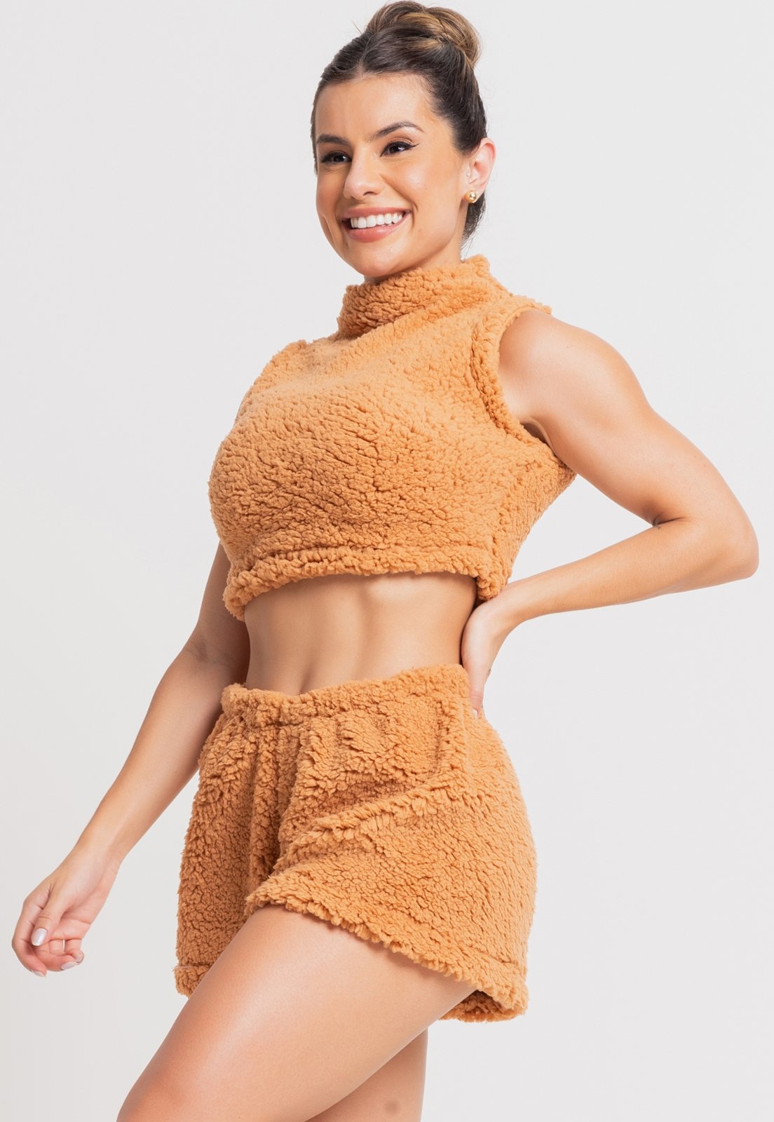 Imagem principal Pijama Curto MVB Modas Cropped E Short Teddy Pelucia Flanelado Mvb Modas caramelo/marrom