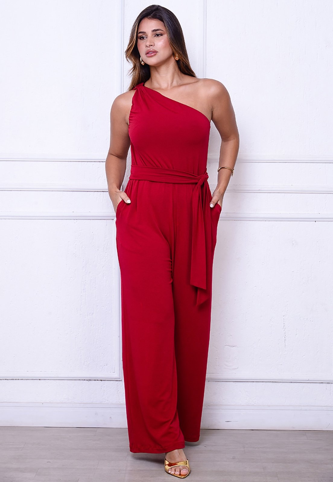 Imagem principal Macacão Taynara BBonnie - Um Ombro Só em Viscolycra BBonnie vermelho