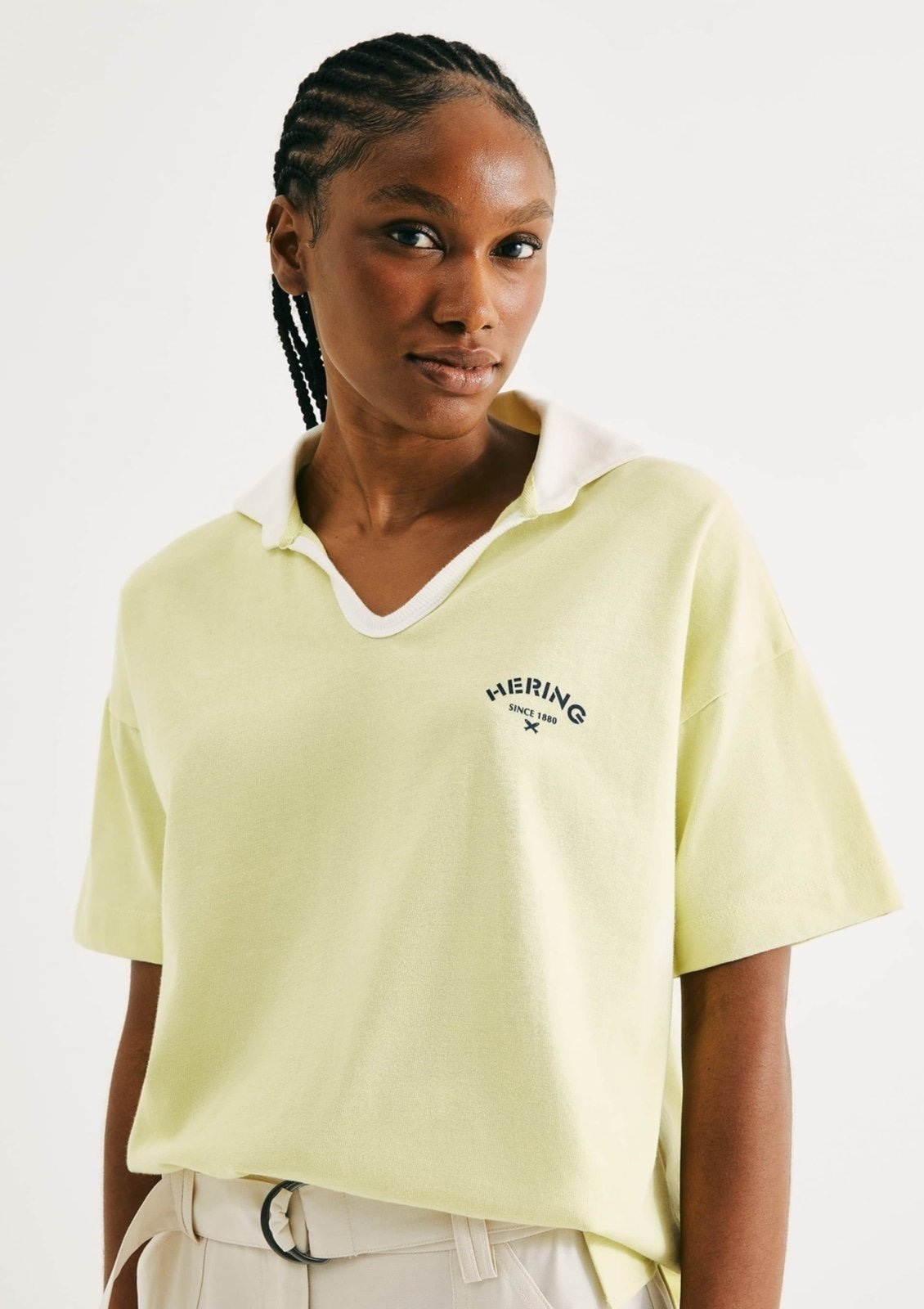 Imagem principal Camisa Polo Feminina Oversized Em Malha Binada Hering amarelo