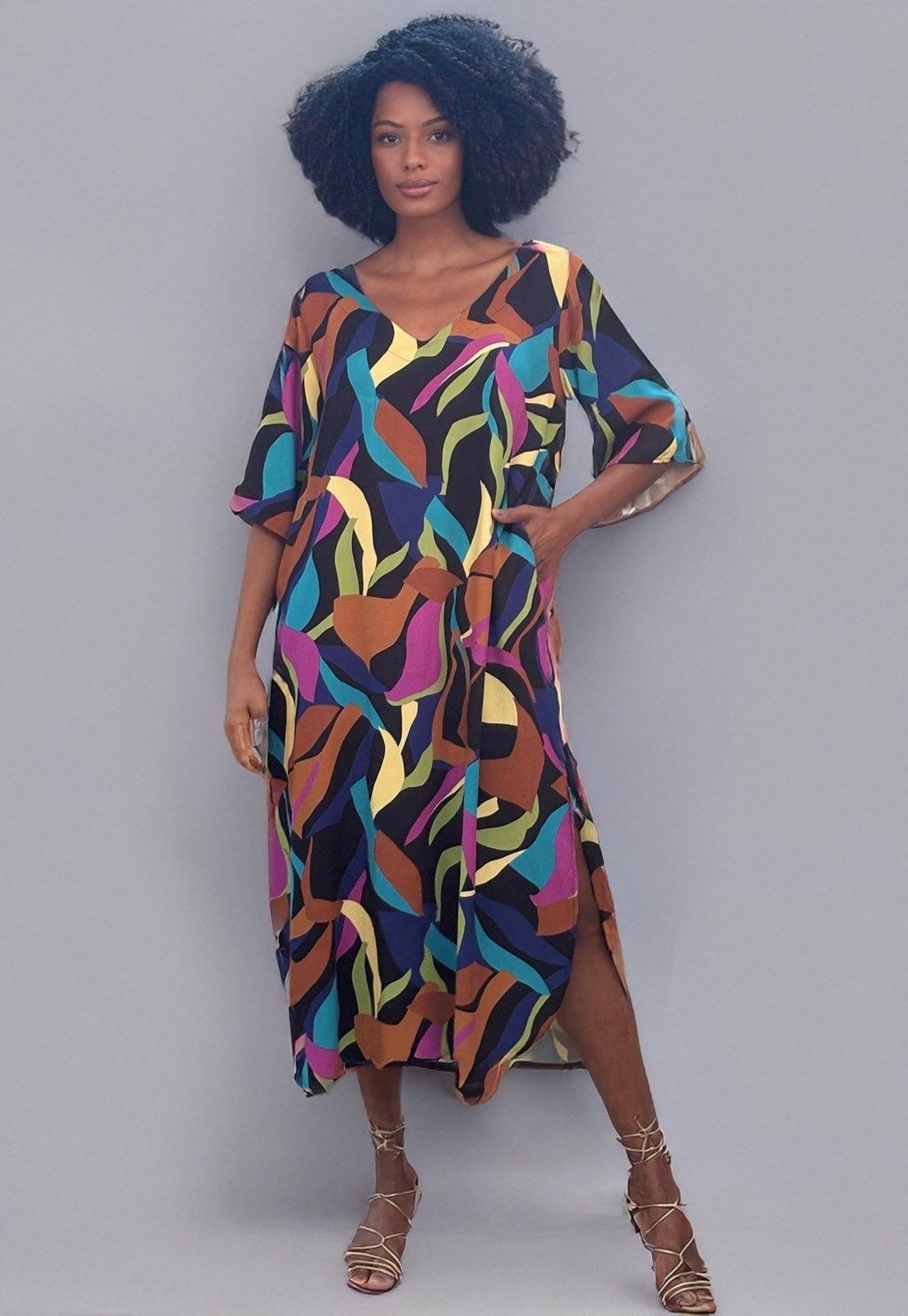 Imagem principal Vestido Midi Amazonia Vital Abapã Plano com Bolso Estampa Aurora Urbana Amazonia Vital azul/estampado/preto/rosa/verde