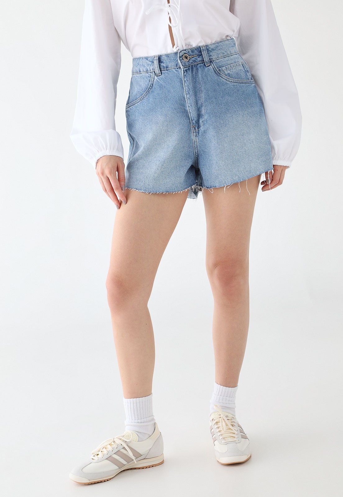 Imagem principal Shorts Jeans Feminino Hang Loose Destroyed Lavagem Clara Hang Loose azul