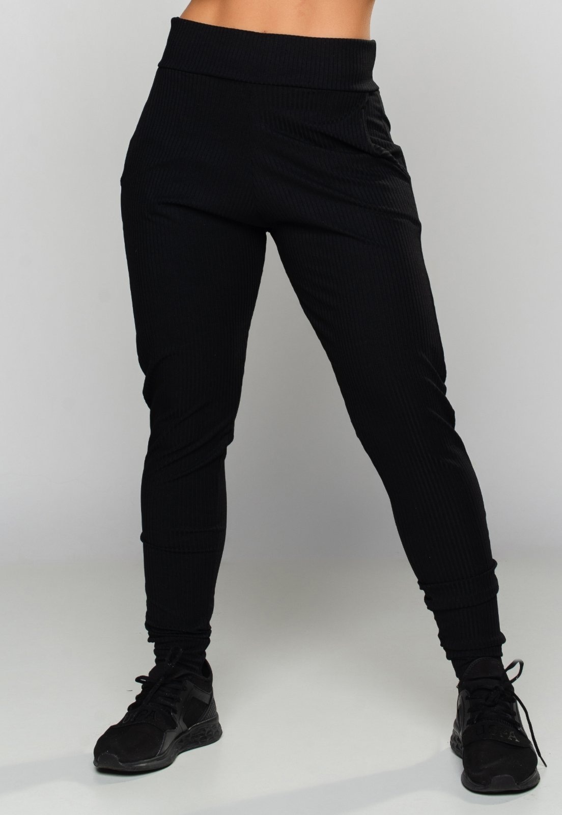 Imagem principal Calça Jogger MVB Modas Ribana Canelada Cintura Alta Preta Mvb Modas preto