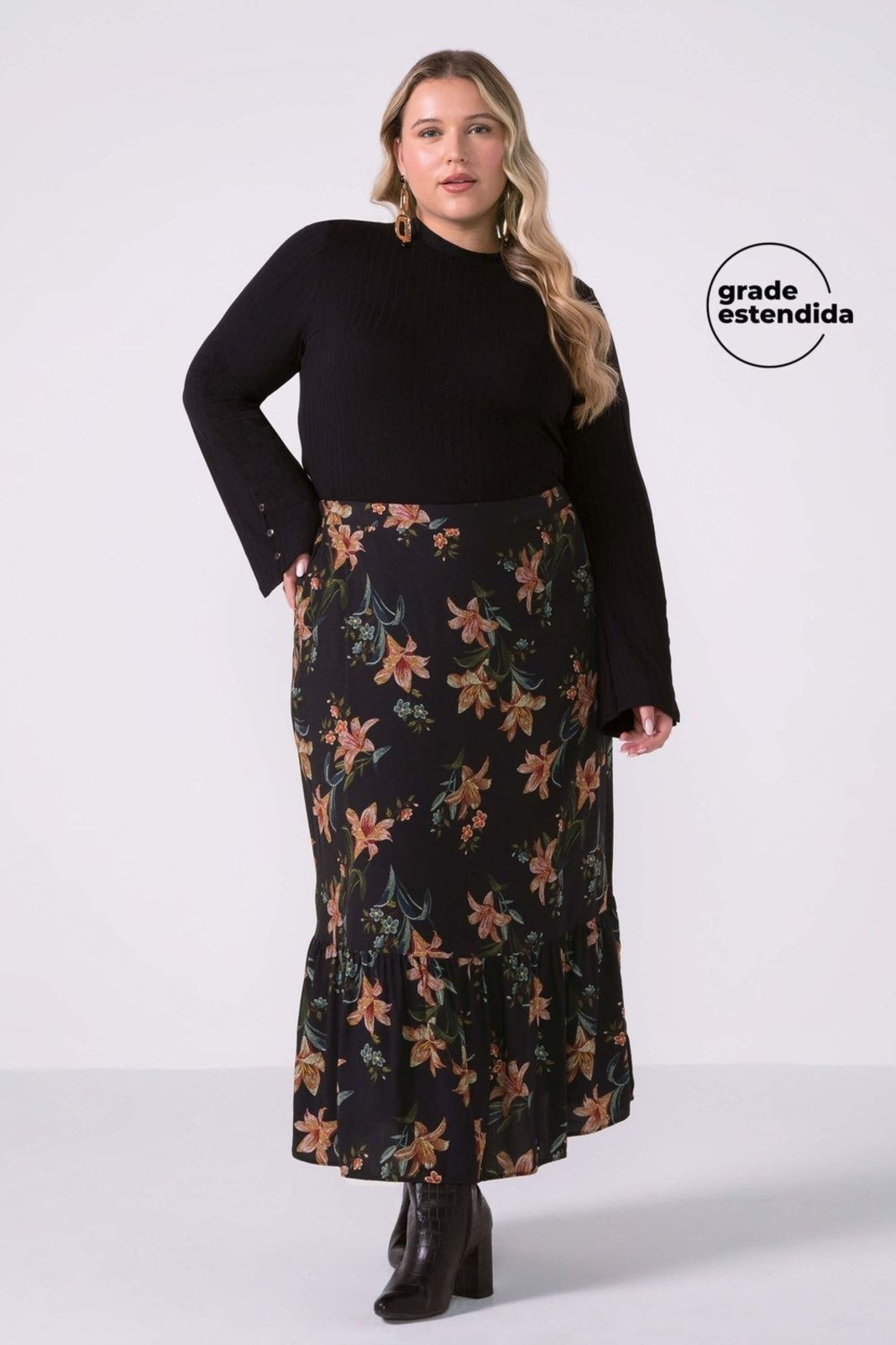 Imagem principal Saia Feminina Midi Babado Floral Marialícia Marialícia preto